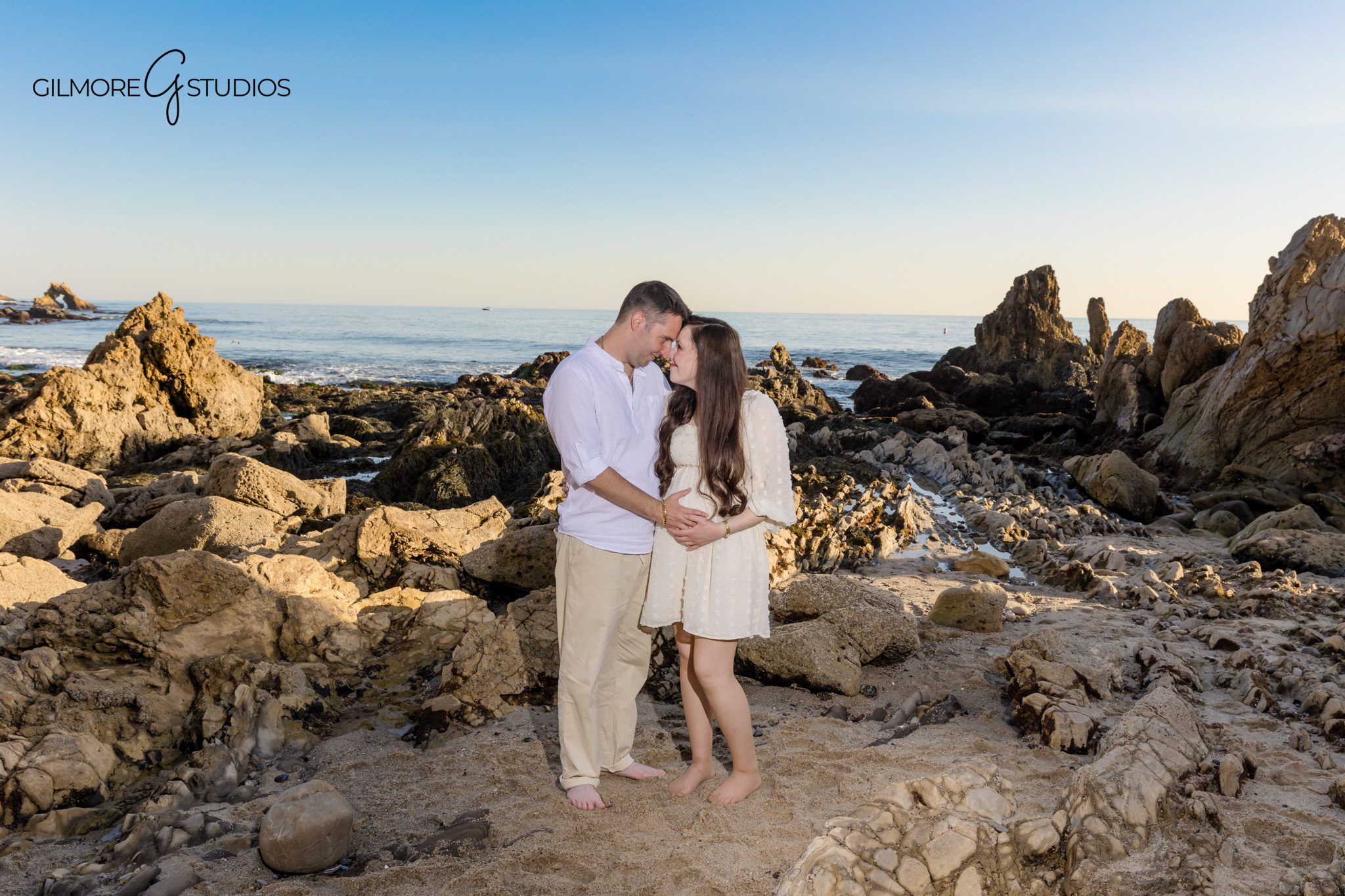 Quick family photography session at Little Corona Beach with natural coastal light

Newport Beach family mini photoshoot photographed at Little Corona Beach