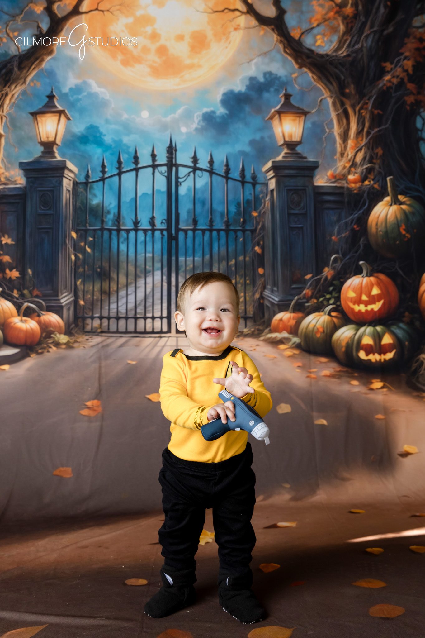Family Halloween portrait photography captured during client appreciation event
Studio Halloween photography session with kids in festive outfits