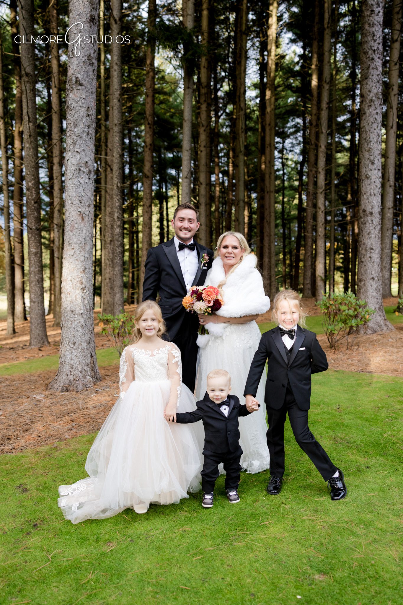 Shepherds Hollow venue photography showing forest and architecture.

Guest candids photographed during Michigan wedding.