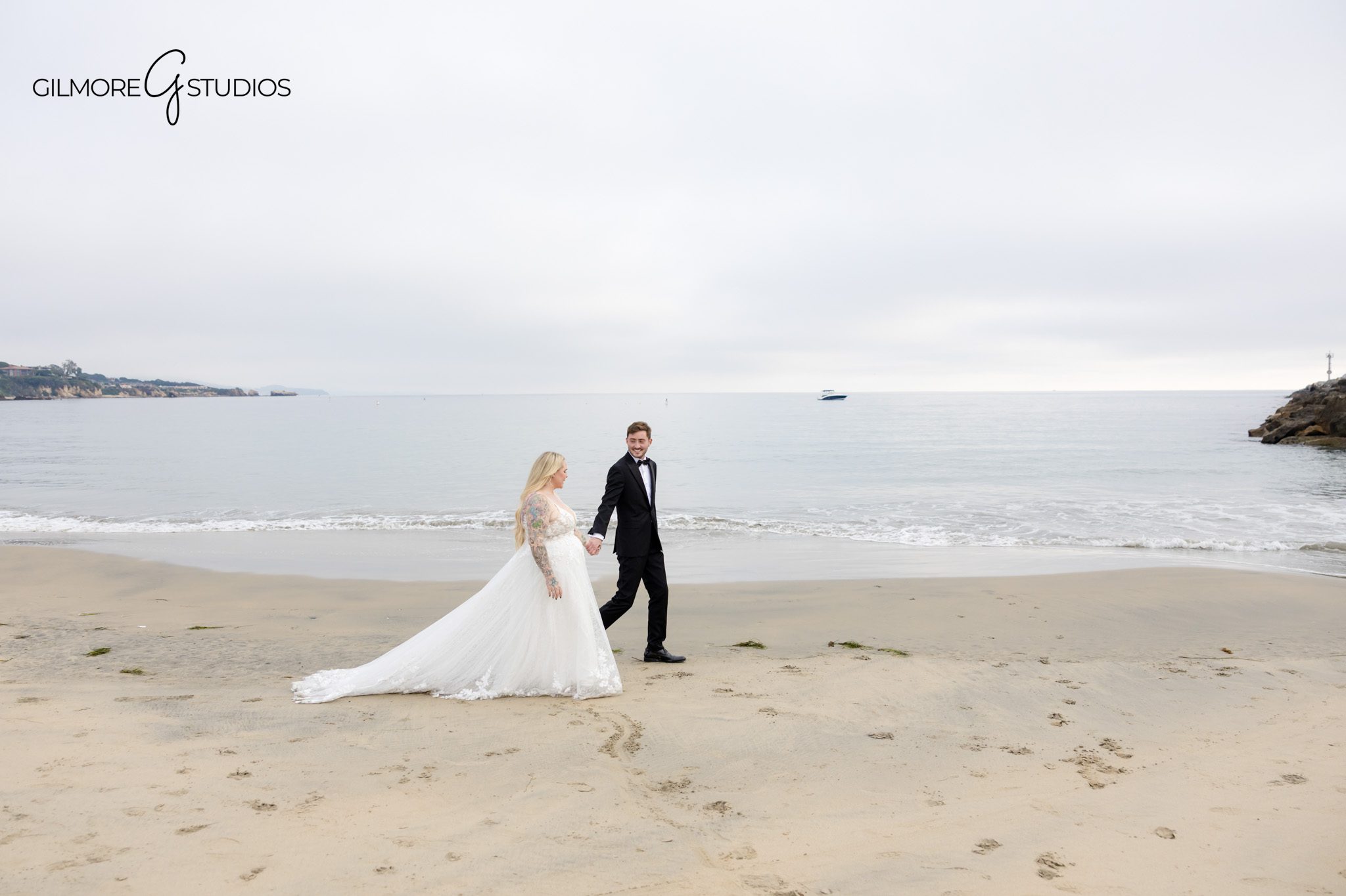 Trash the Dress wedding portrait featuring movement and emotion photographed professionally

Southern California Trash the Dress photography session with ocean backdrop