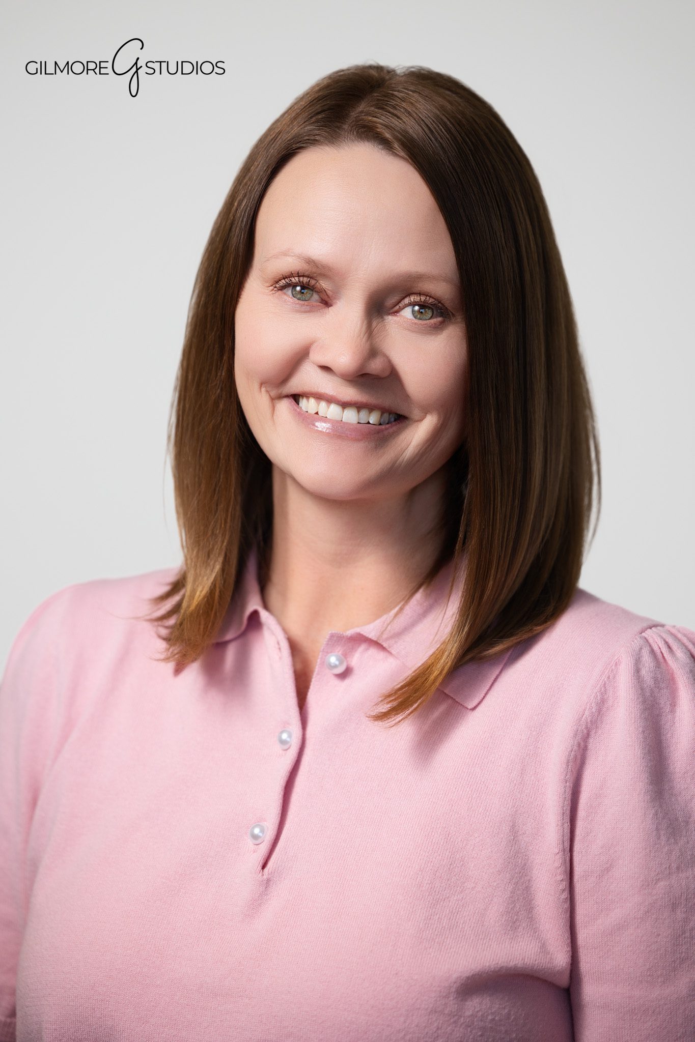 Wellness-focused portrait photography session for Utah health brand.

Headshot photographer capturing Karalynne Call for brand marketing materials.