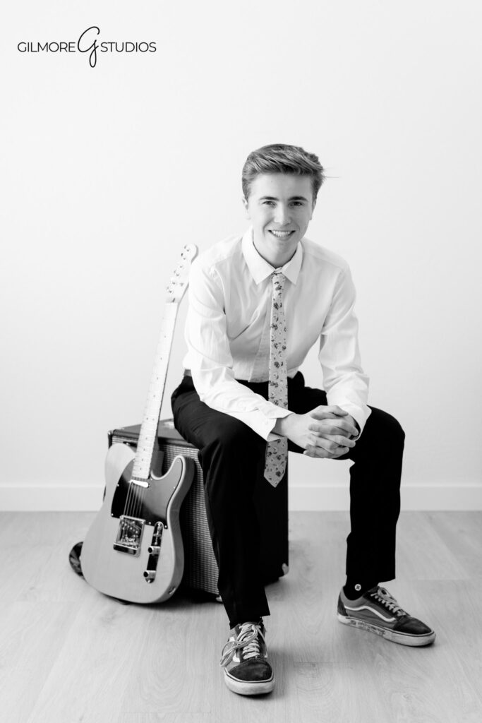Music artist headshot photography capturing confident expression

Gilbert Arizona photographer creating professional musician headshots