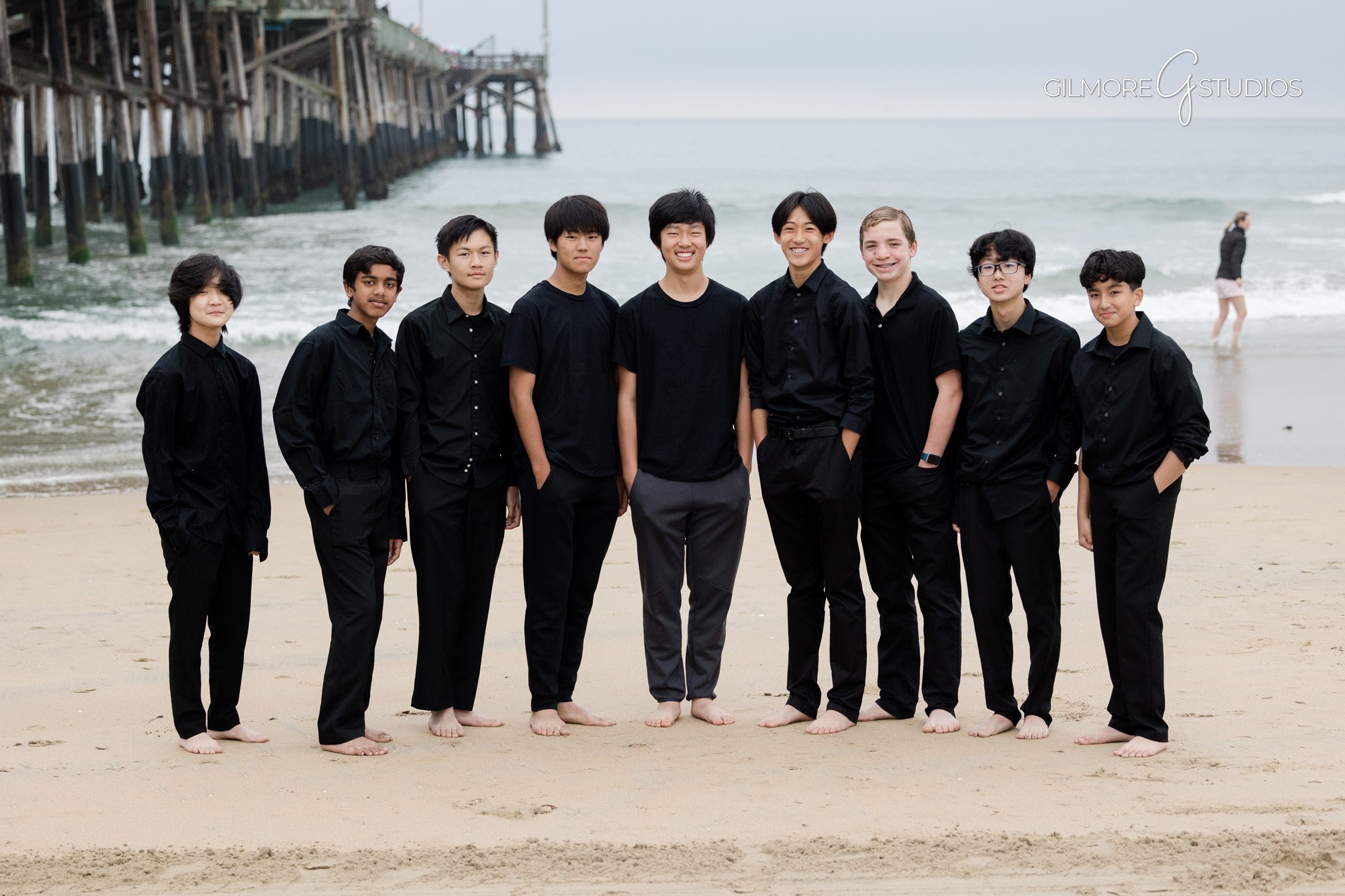 Professional NJHS student portraits with coastal California background

Academic achievement portraits photographed at Newport Beach Pier