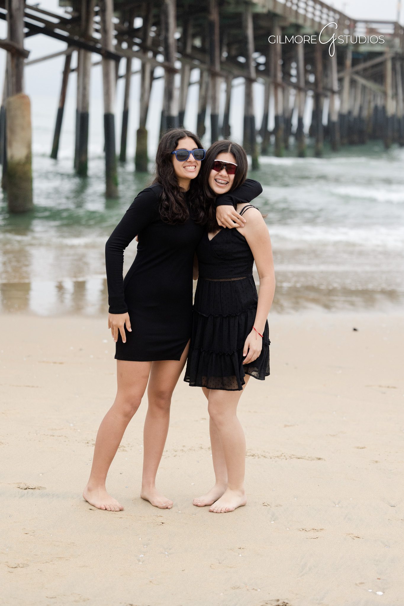 Academic milestone photography session for honor society student

Student portrait photographer capturing NJHS milestone by the beach
