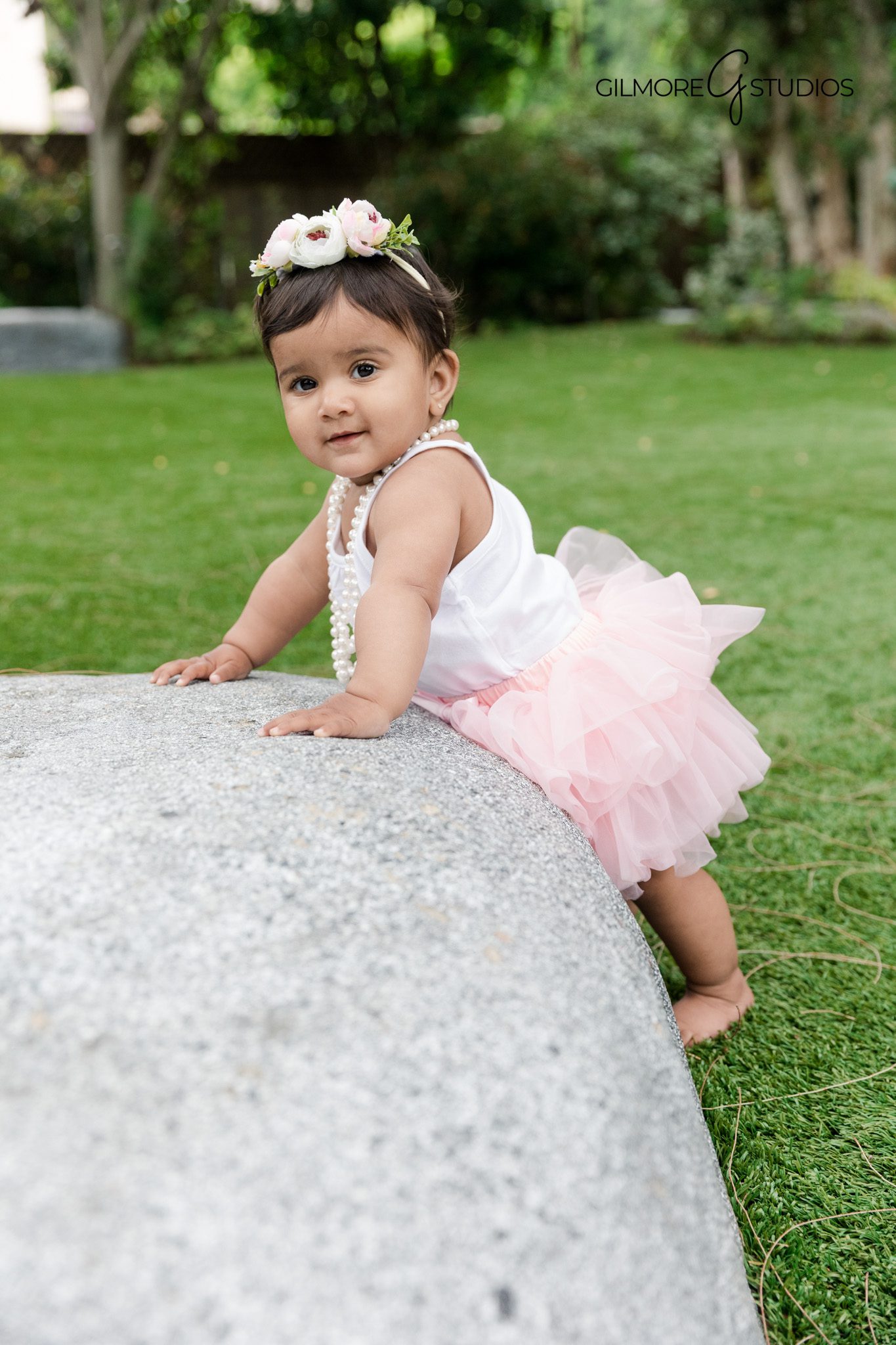 First birthday milestone mermaid cake smash photographer Orange County

Pastel under the sea cake smash portraits Orange County studio