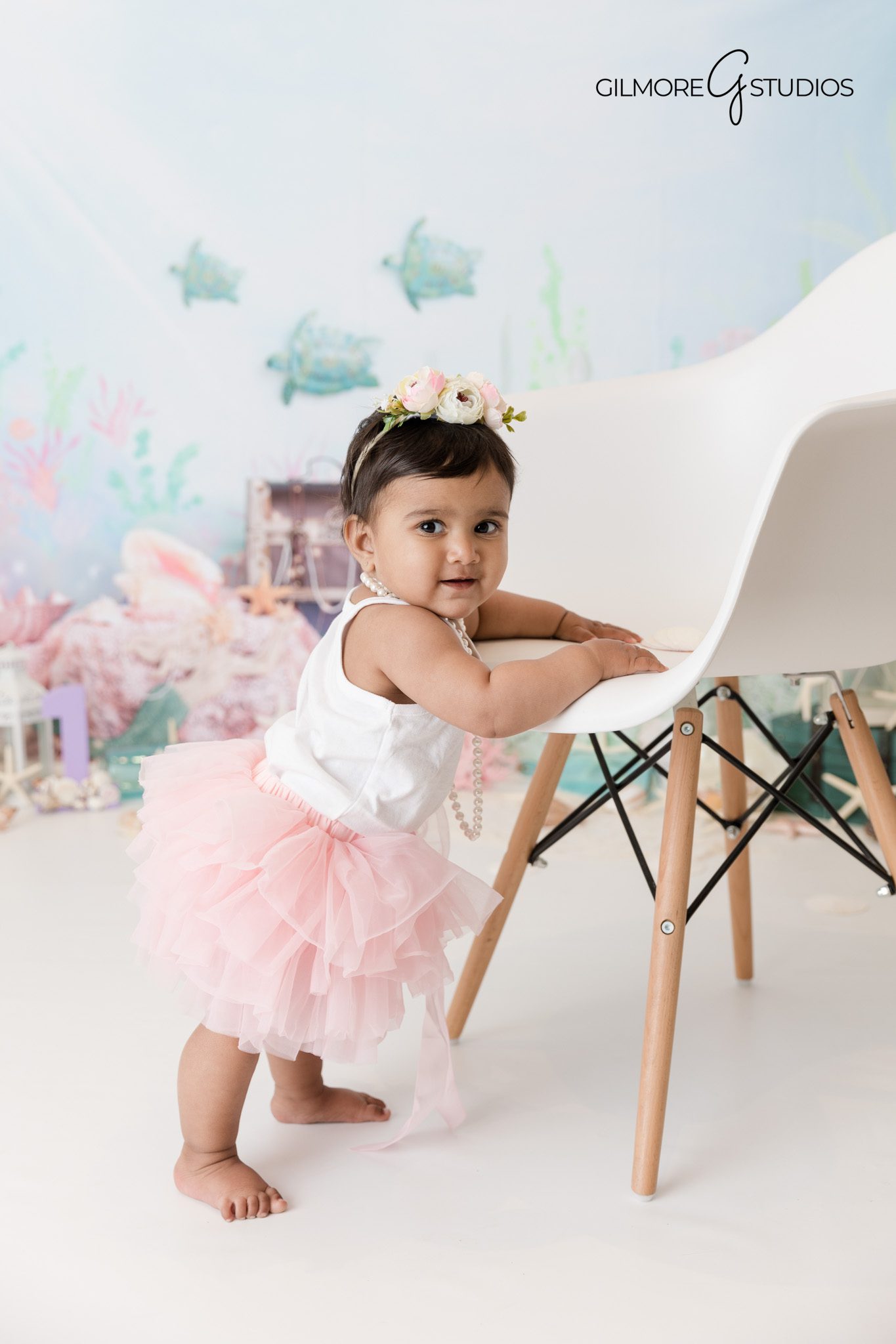 First birthday mermaid themed cake smash portraits by Orange County photographer

Baby milestone mermaid cake smash photography Orange County California