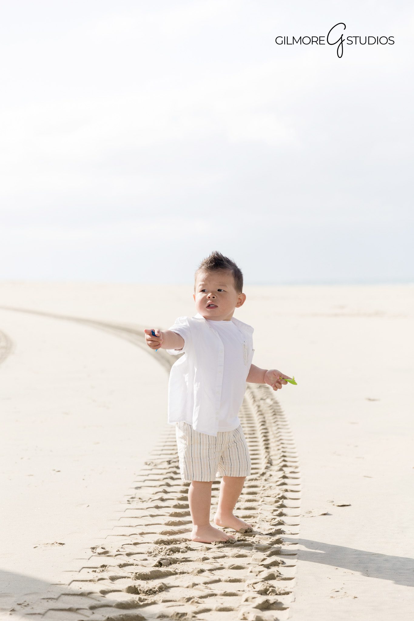 Newport Beach maternity photographer capturing a pregnancy milestone

Professional maternity photography designed for prints and albums