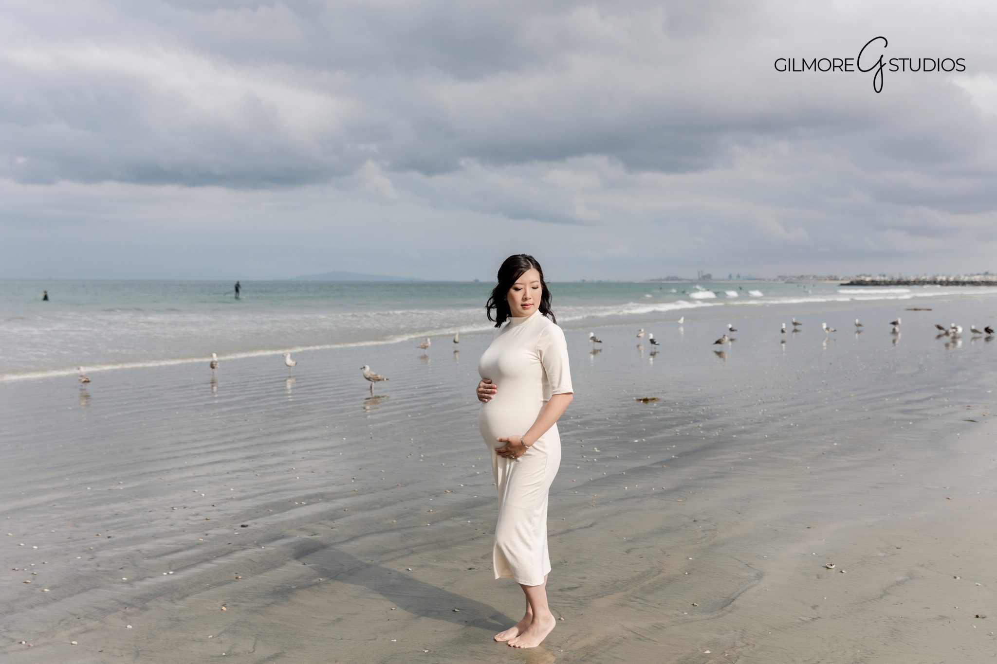 Newport Beach maternity portrait photographed by a professional maternity photographer

Maternity photography session at the pier captured by a Newport Beach photographer