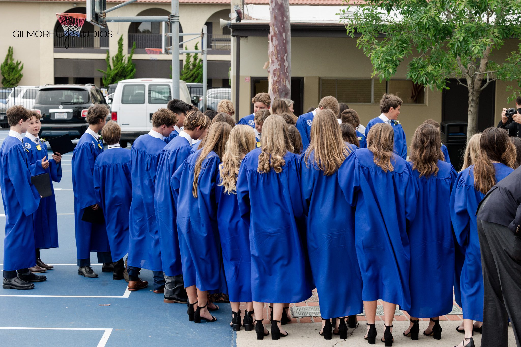 Professional school photographer capturing promotion ceremony portraits

Student promotion portrait photography with clean consistent editing