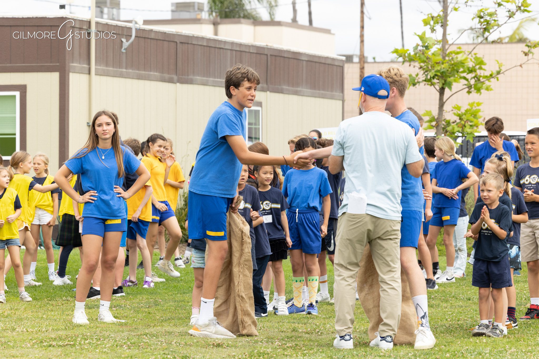 Professional school photography session during a campus event
School portrait photography featuring student individuality