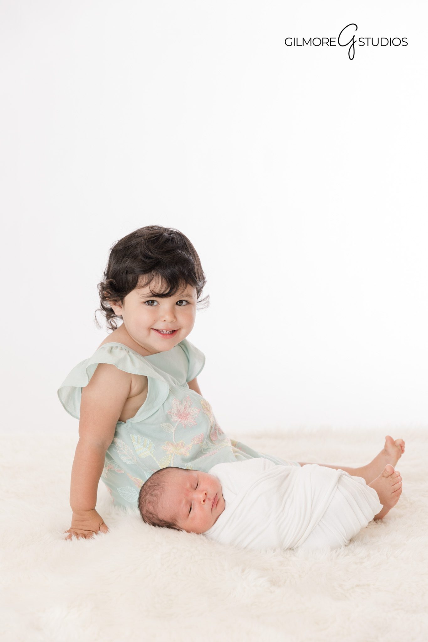 Newborn milestone photography for families in Queen Creek AZ

Baby photography studio creating timeless newborn portraits Arizona