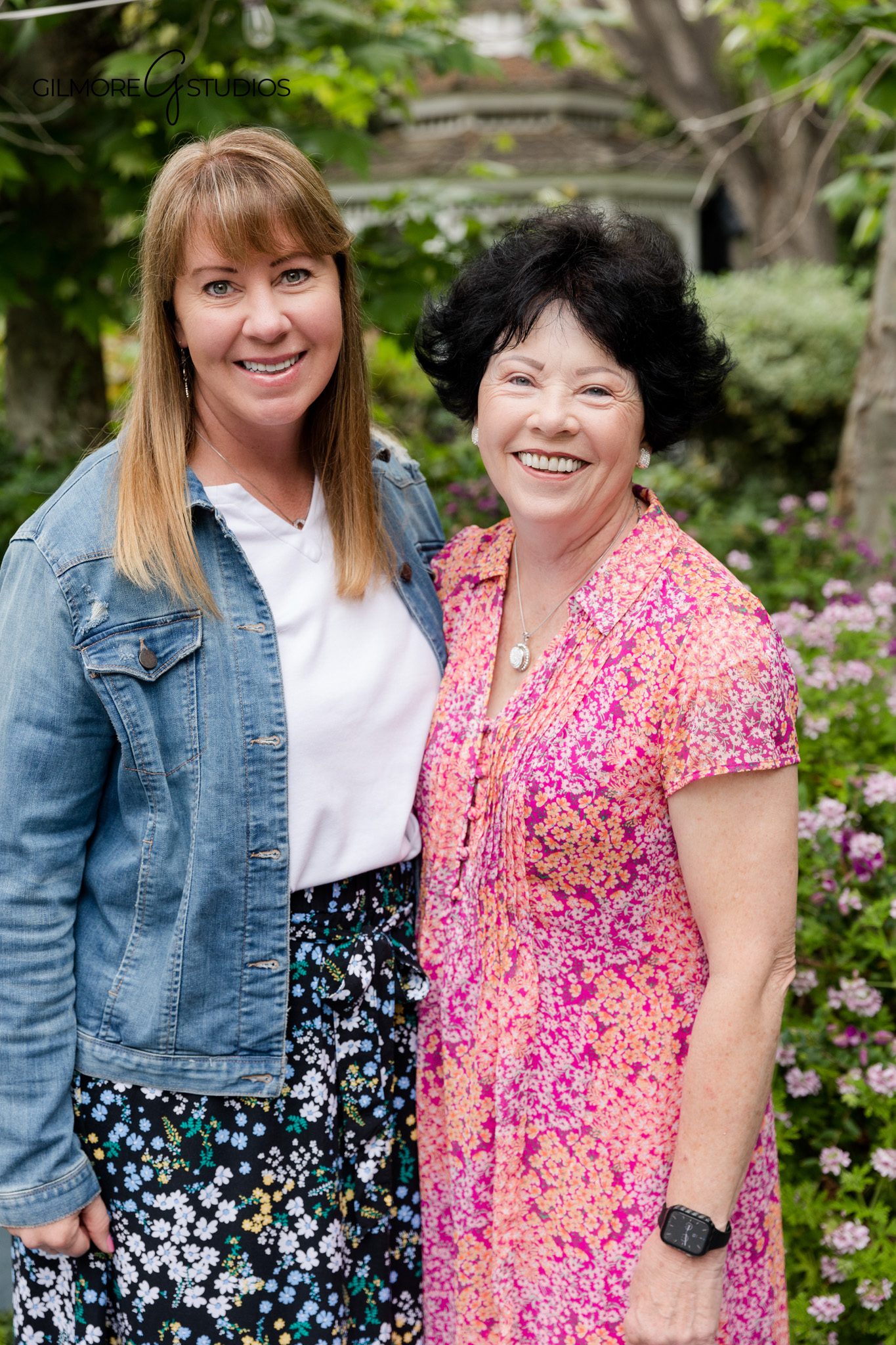 Newport Beach birthday party photographer 80th milestone

80th birthday event photography Newport Beach outdoor