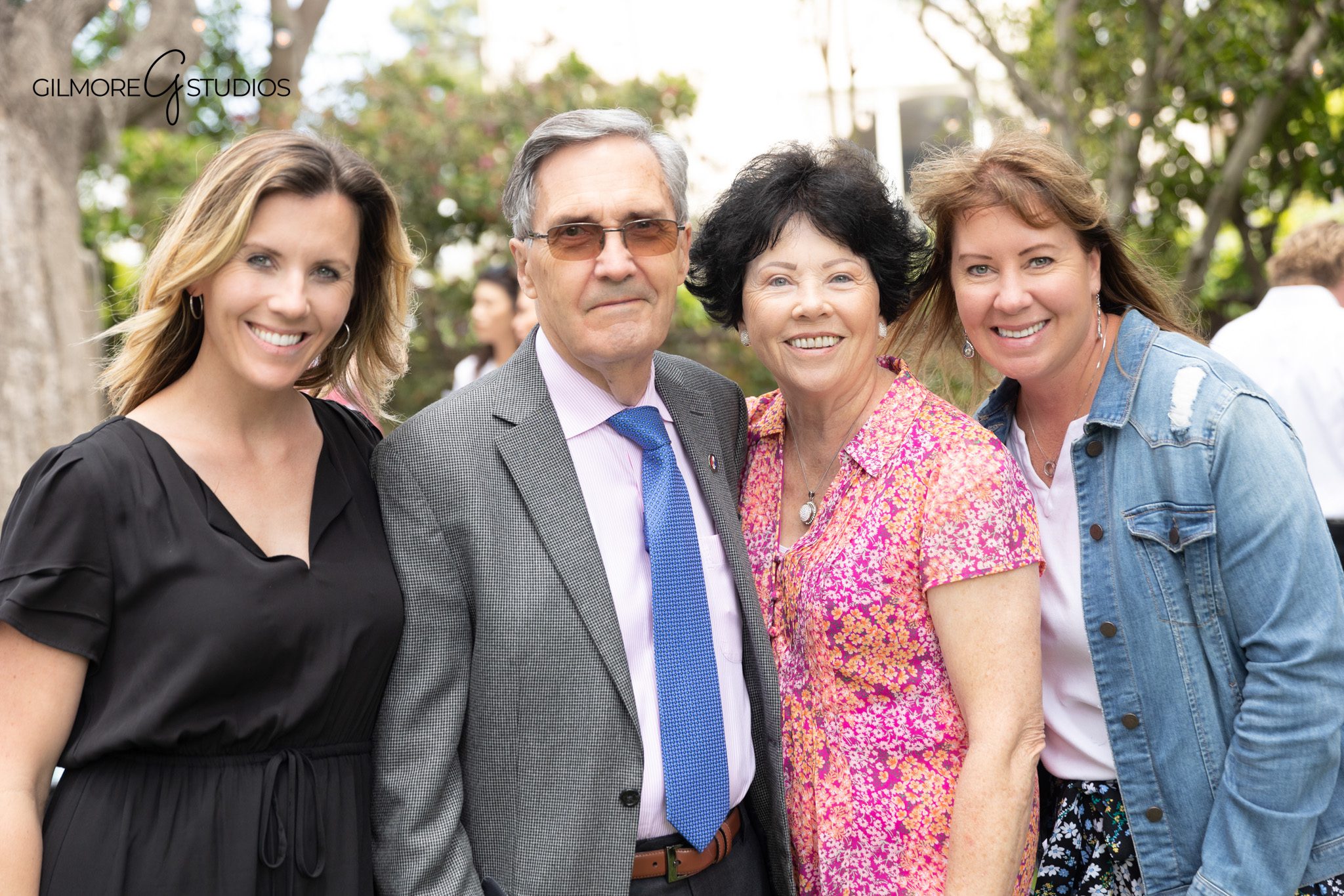 80th birthday family portrait photography Newport Beach

Orange County 80th birthday party photography session