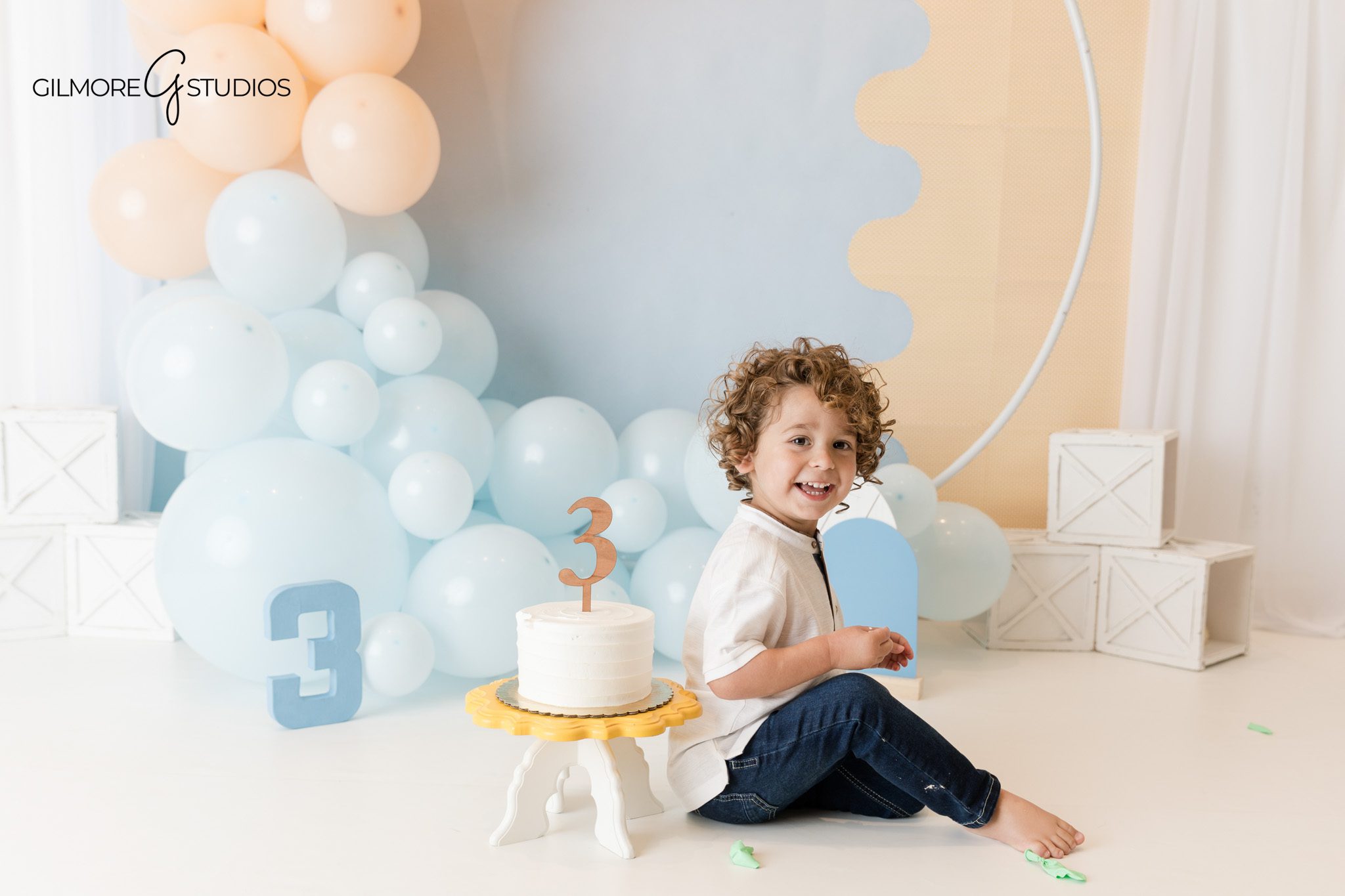 Indoor toddler milestone portrait photography session in Newport Beach California

Milestone photographer capturing three year old birthday studio portrait photography Newport Beach
