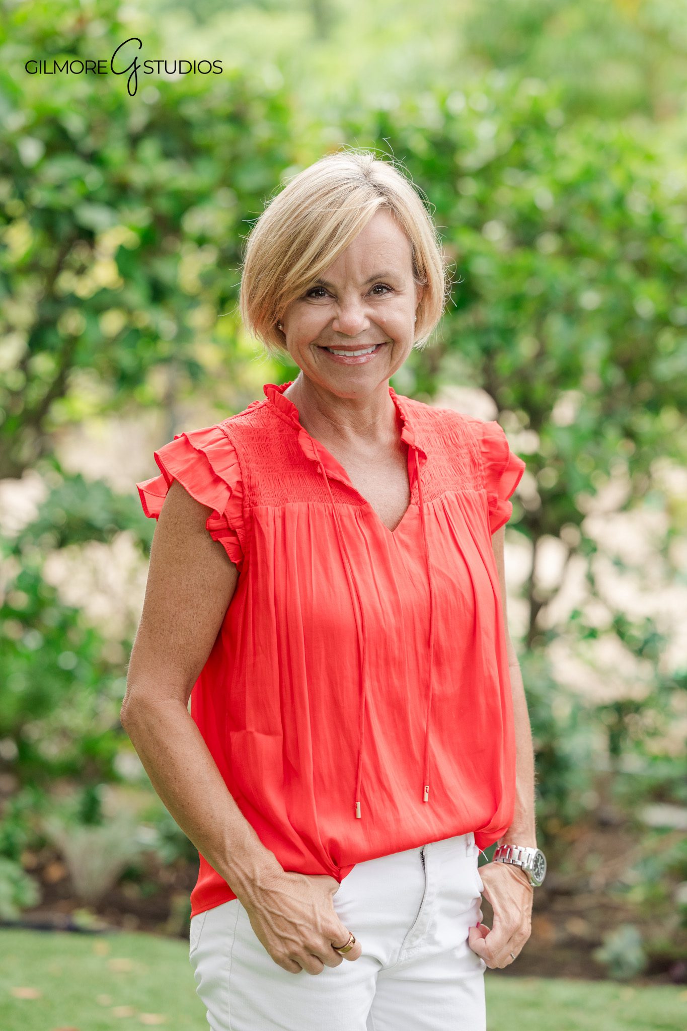 Professional headshots Gilbert AZ entrepreneur portrait

LinkedIn headshot photography Gilbert AZ studio portrait