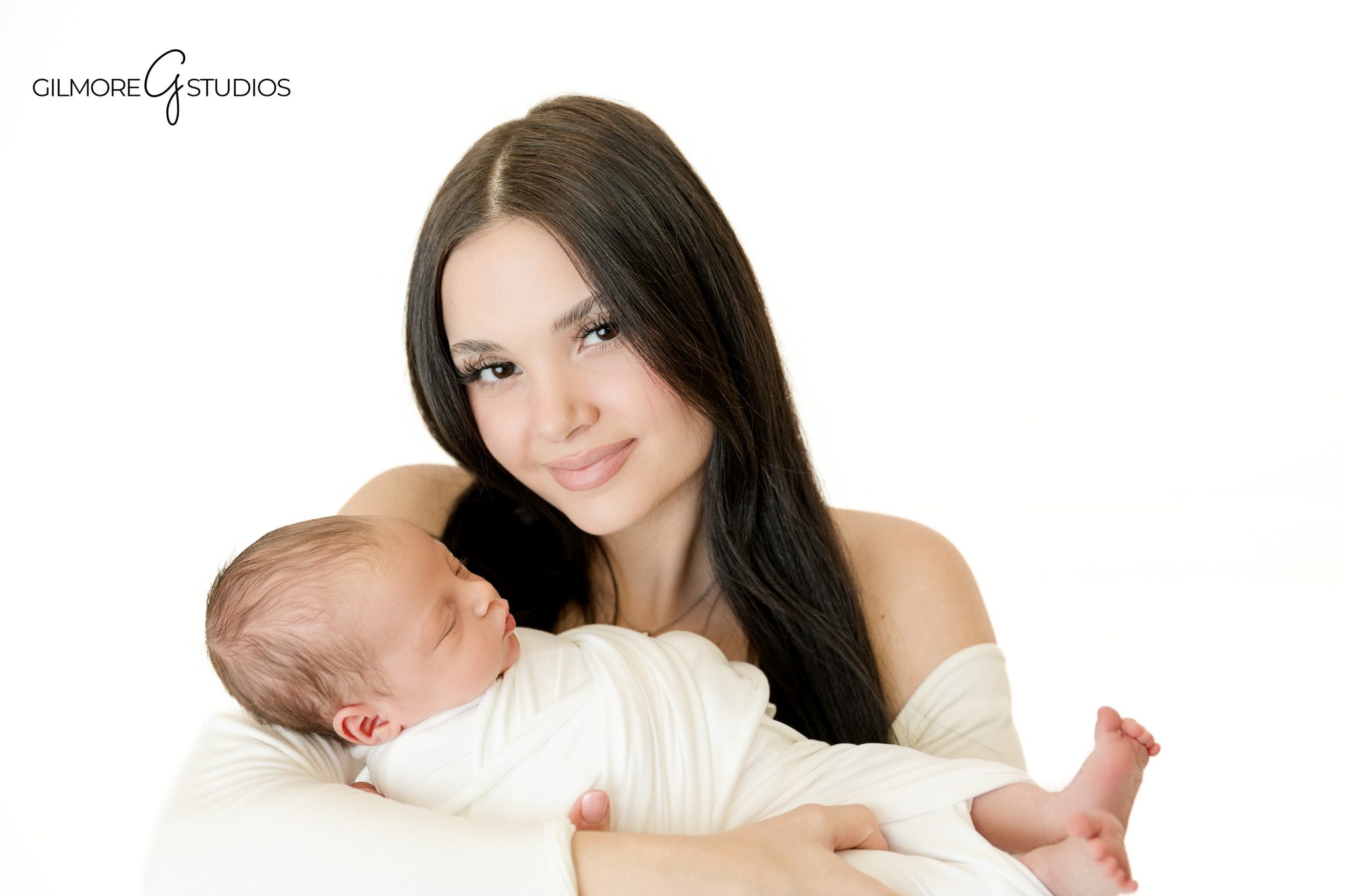 Baby milestone portrait by Gilbert AZ newborn photographer

Professional baby photography Gilbert AZ newborn studio session
