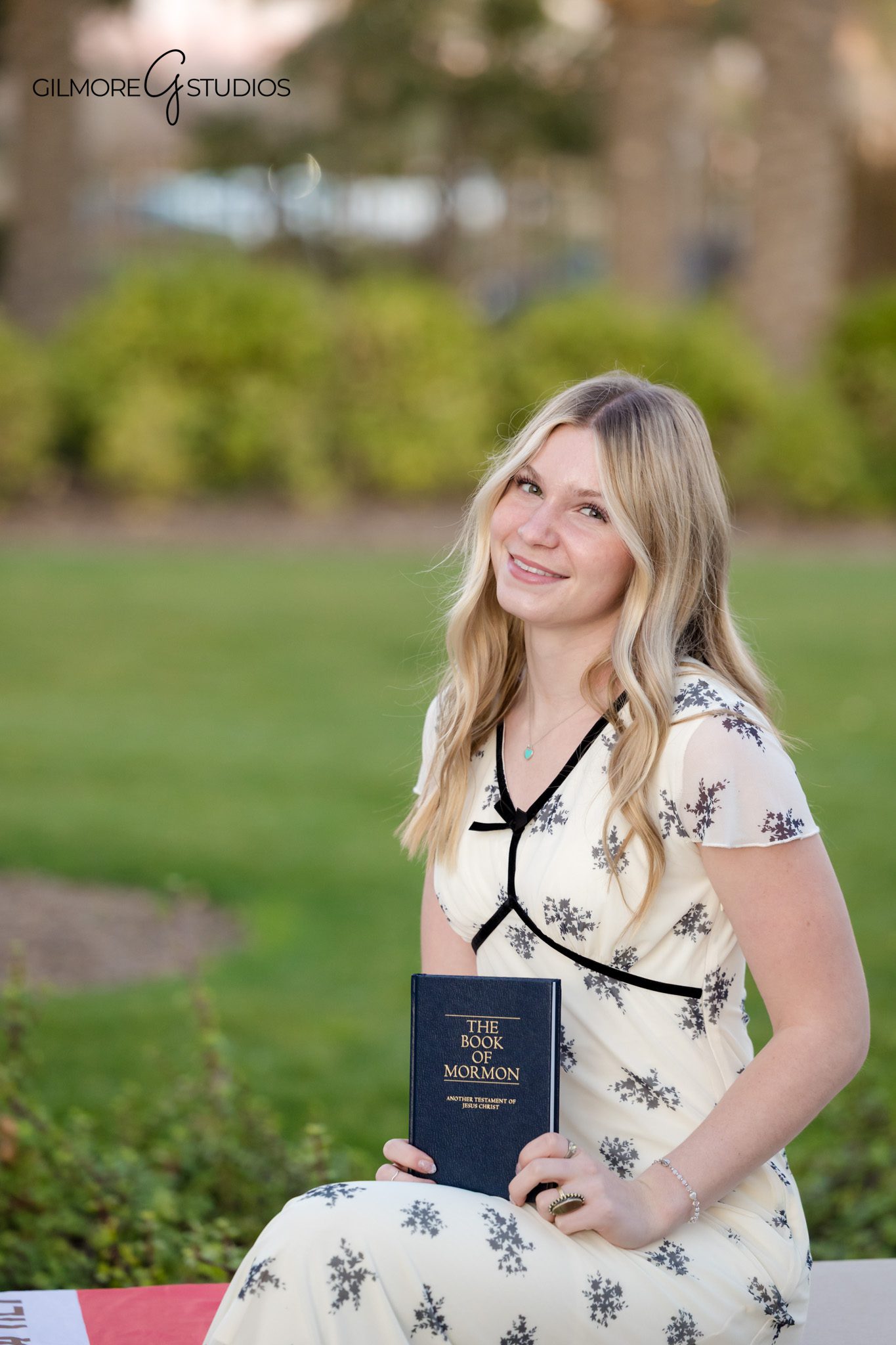 LDS missionary temple portrait photography

Missionary photography session in Arizona