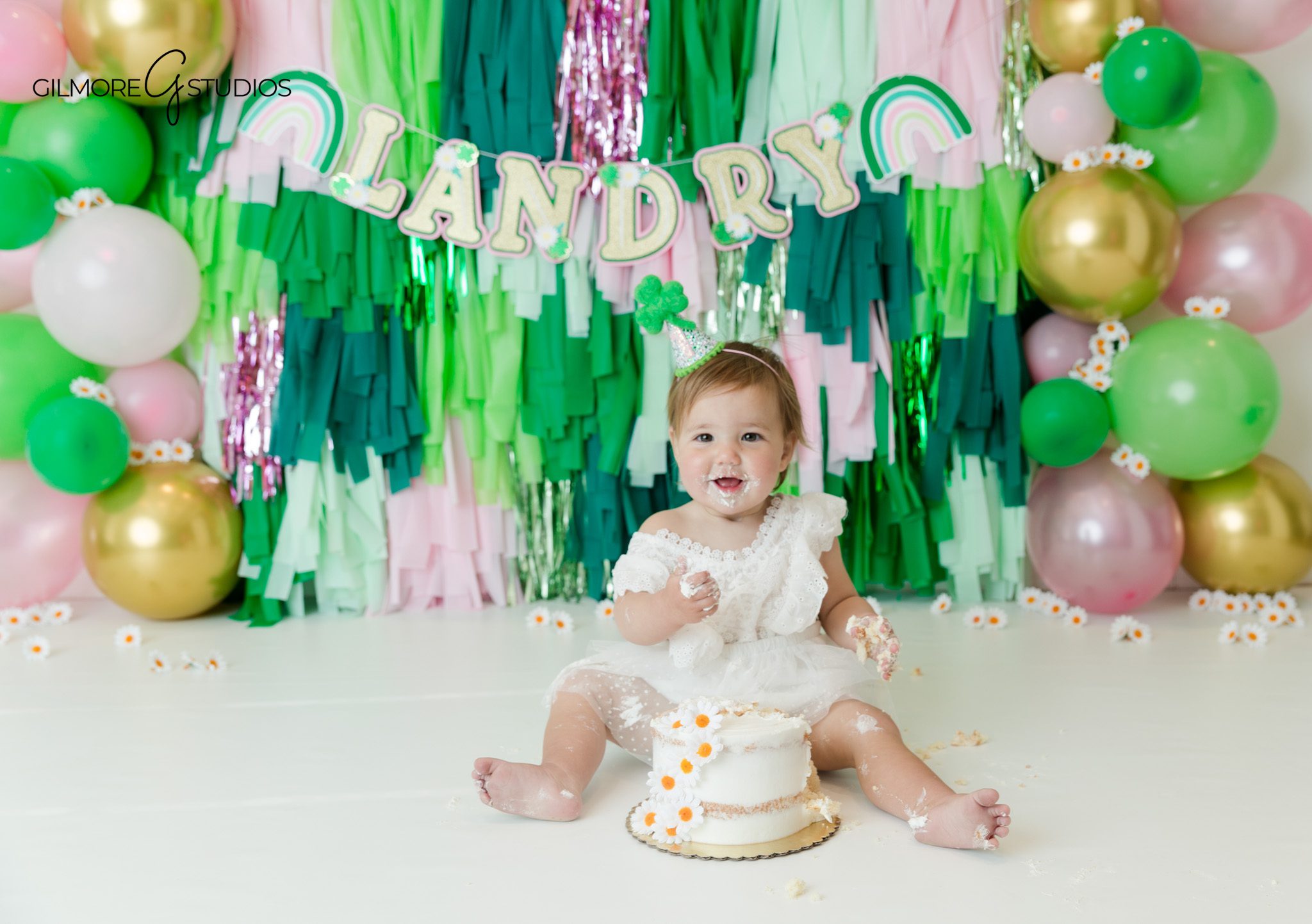 first birthday baby photography cake smash frosting face portrait
baby milestone photography cake smash indoor natural light portrait