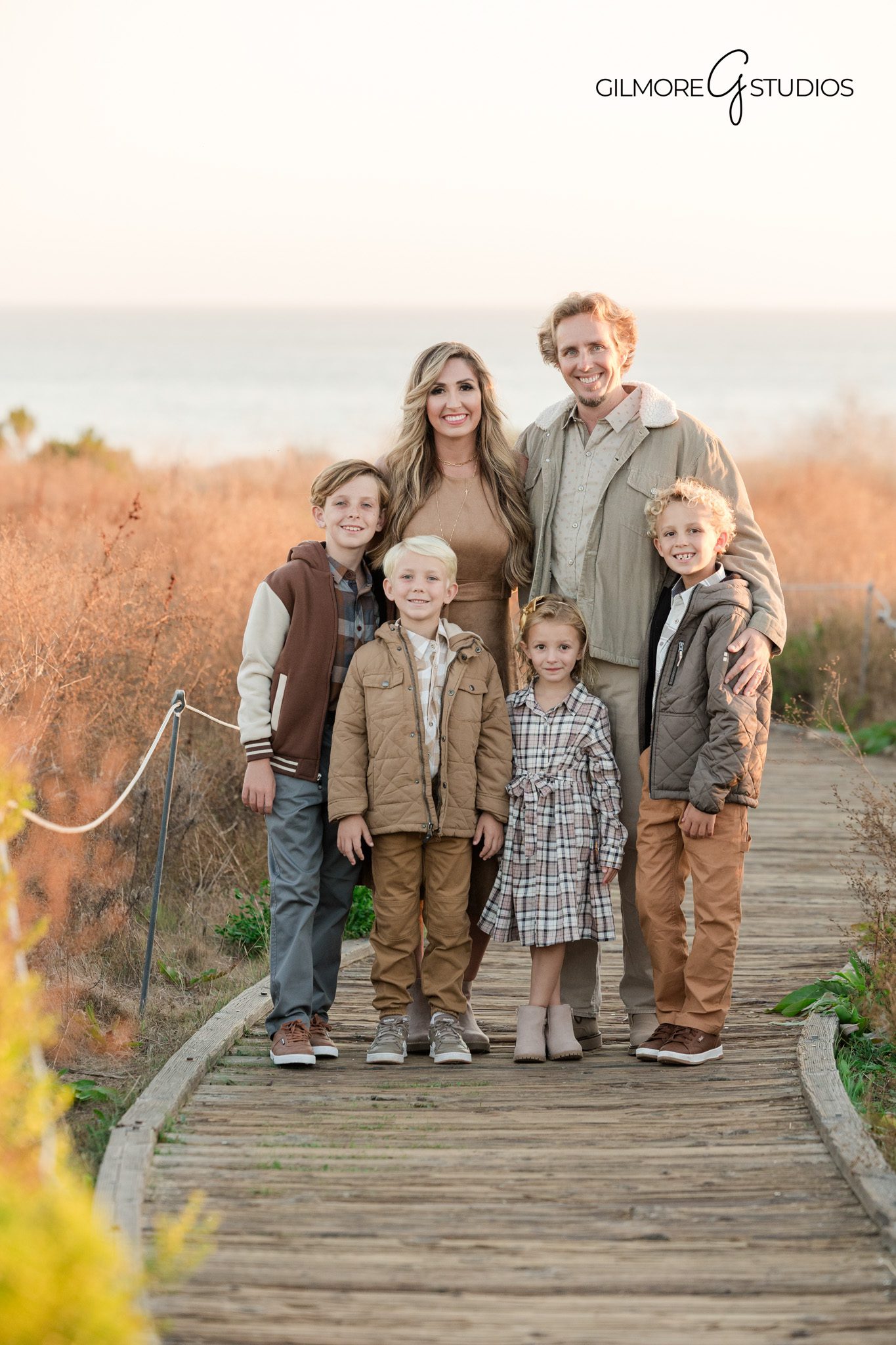 family photography Crystal Cove parents and kids beach portrait
Newport Beach family portrait photographer Crystal Cove beach