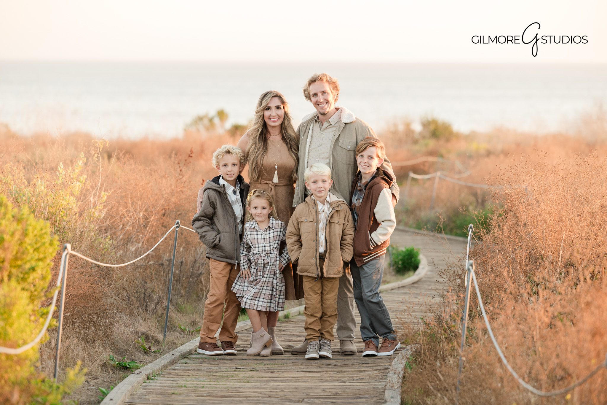 Crystal Cove family photographer Newport Beach beach portrait photography
family photography Crystal Cove Newport Beach sunset beach portrait