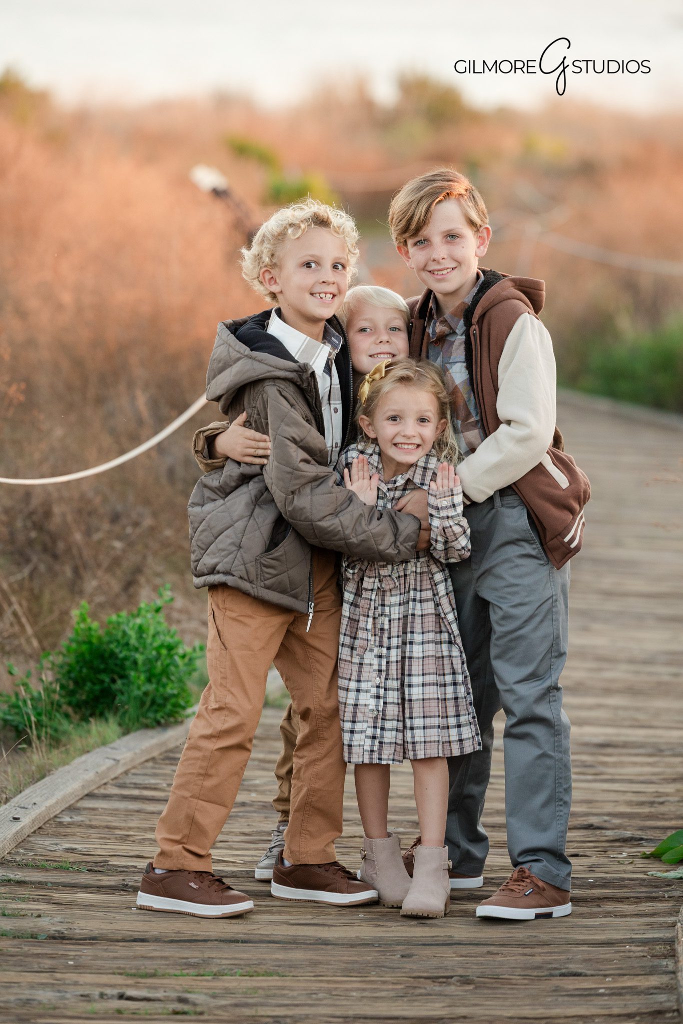 Newport Beach family photographer beach candid portrait photography
Crystal Cove family photography lifestyle beach portrait session