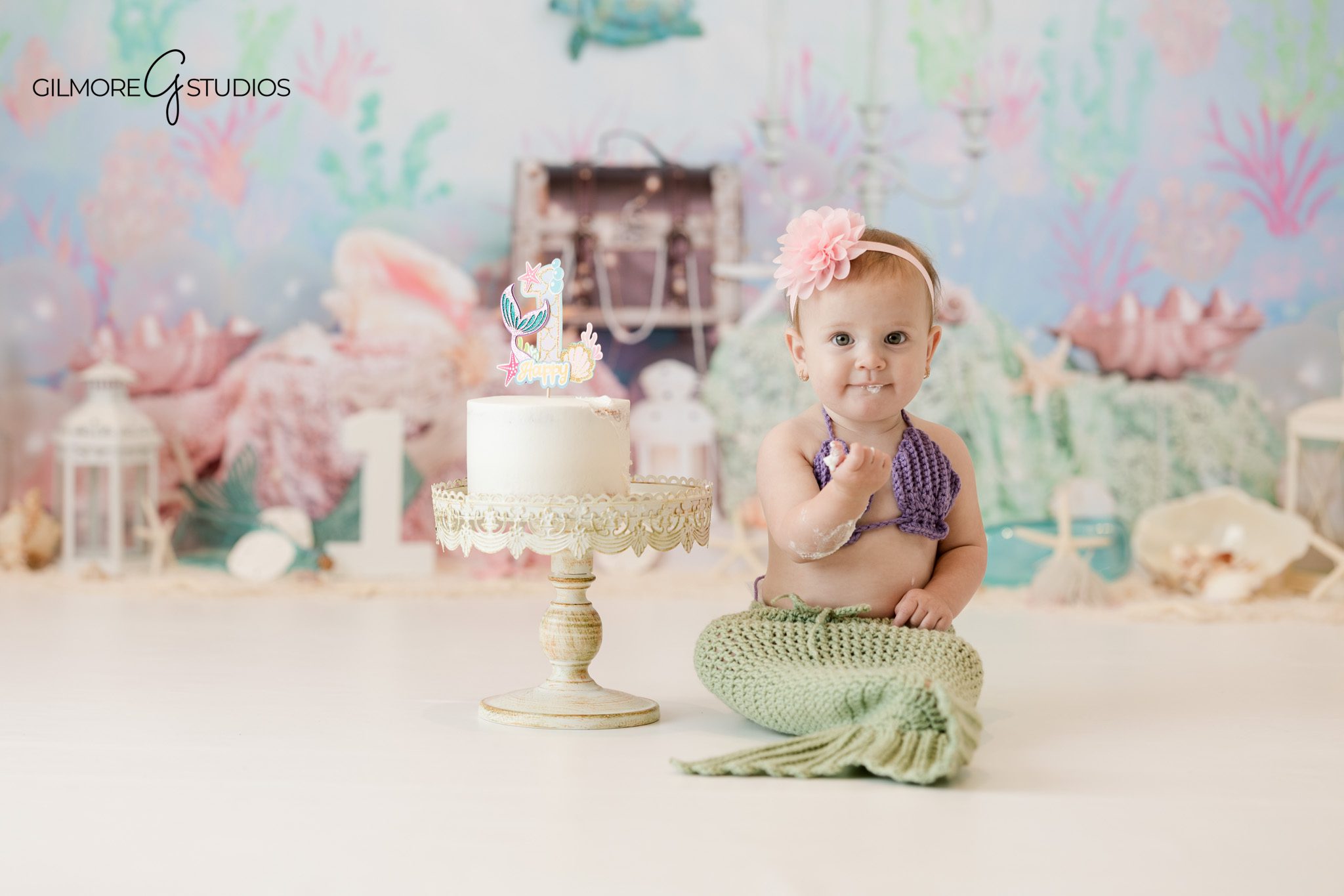 Cake smash portrait photography capturing frosting moment

Baby portrait photography celebrating first birthday milestone