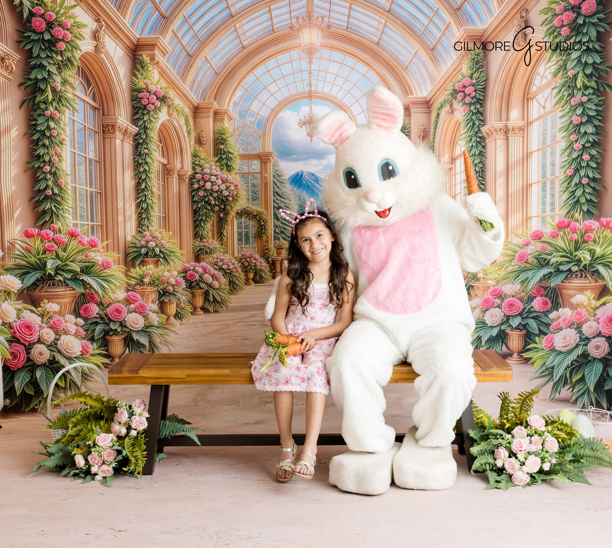 Easter mini session photographer family pastel outfits portrait Arizona
Queen Creek Easter photography baby with bunny spring portrait