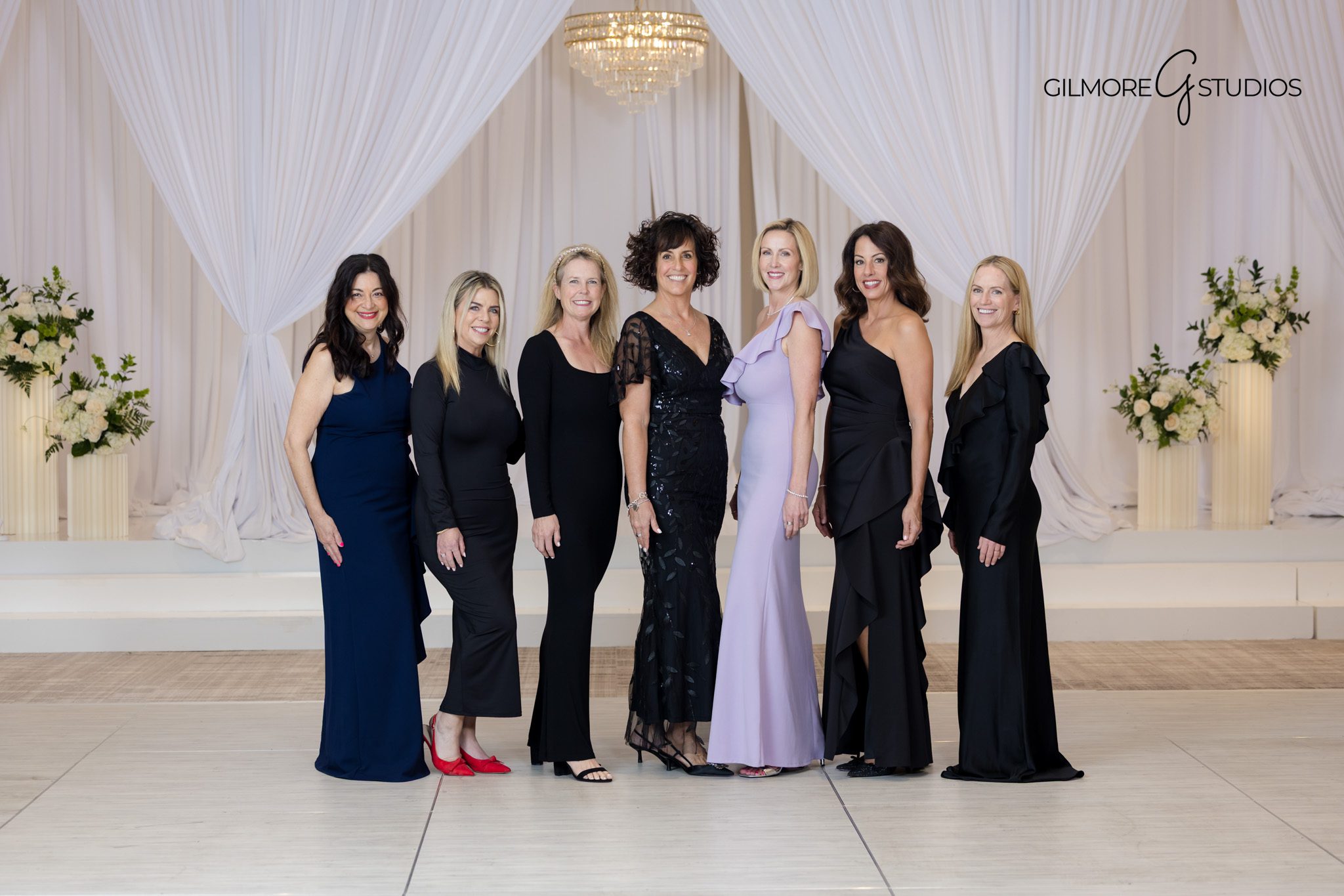 Formal event portrait photography of debutante
Debutante portrait photography session in garden setting