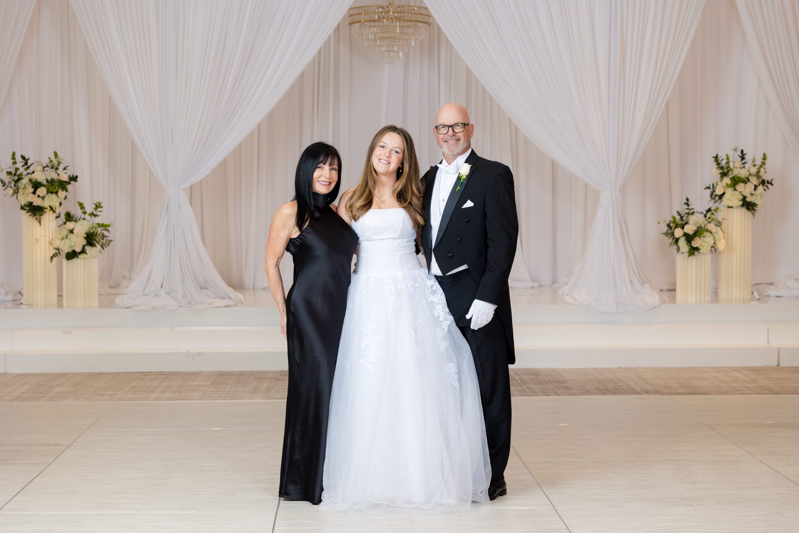 Debutante Portrait Photography Session Collection
Debutante Portrait Photography Moment Image