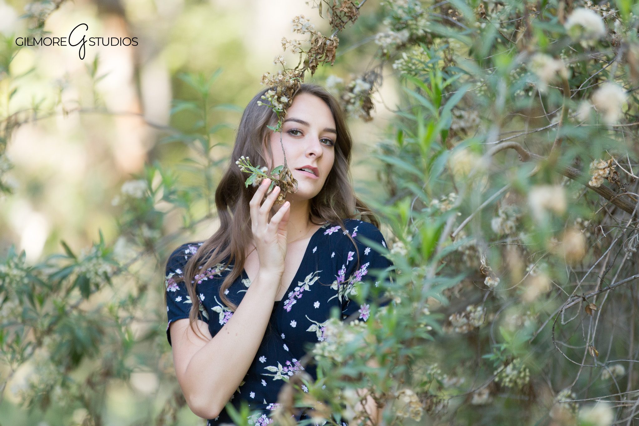 Senior portrait oak trees Coto de Caza
Senior photos under trees soft lighting