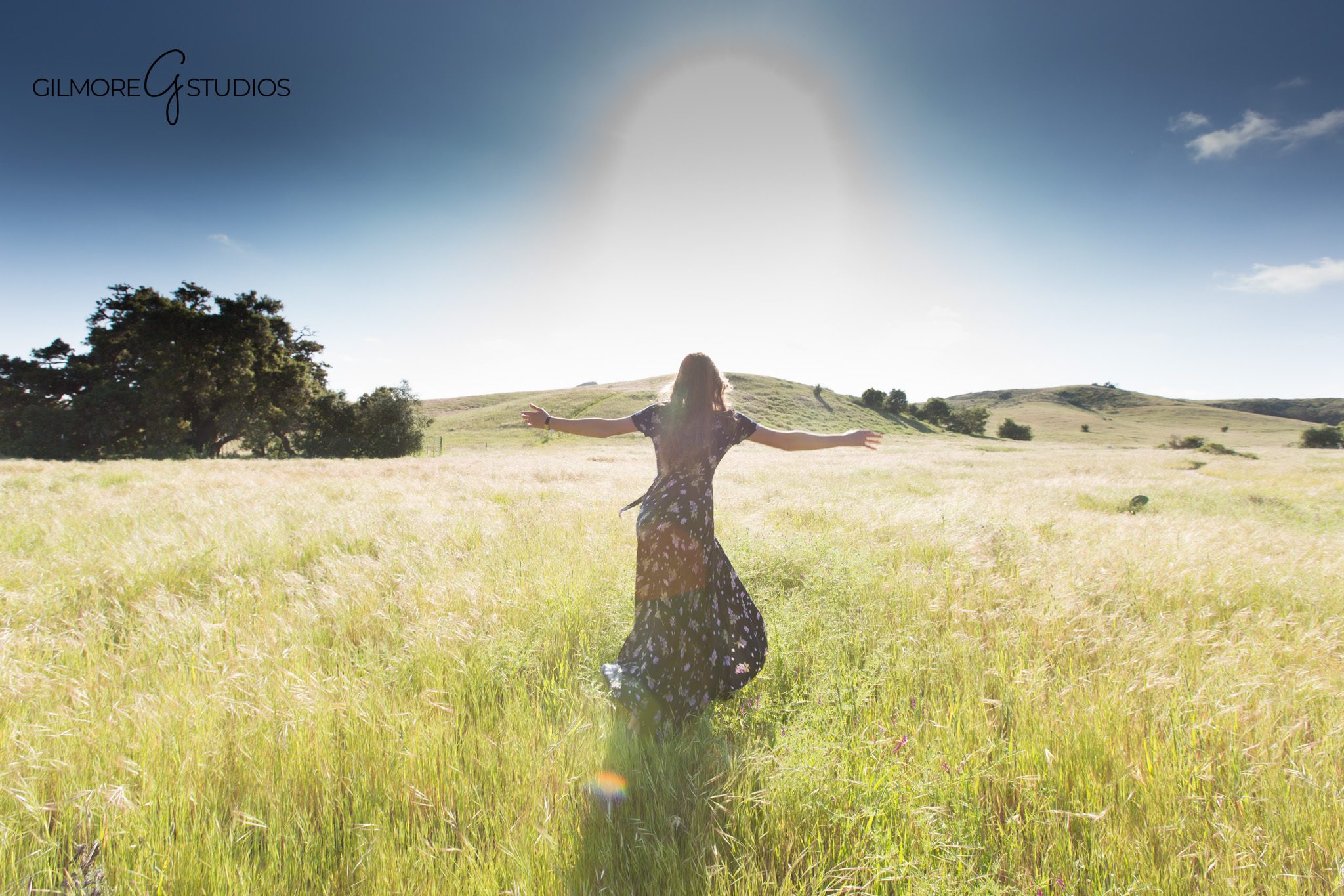 Orange County senior photographer outdoor session
Senior portrait rolling hills Southern California