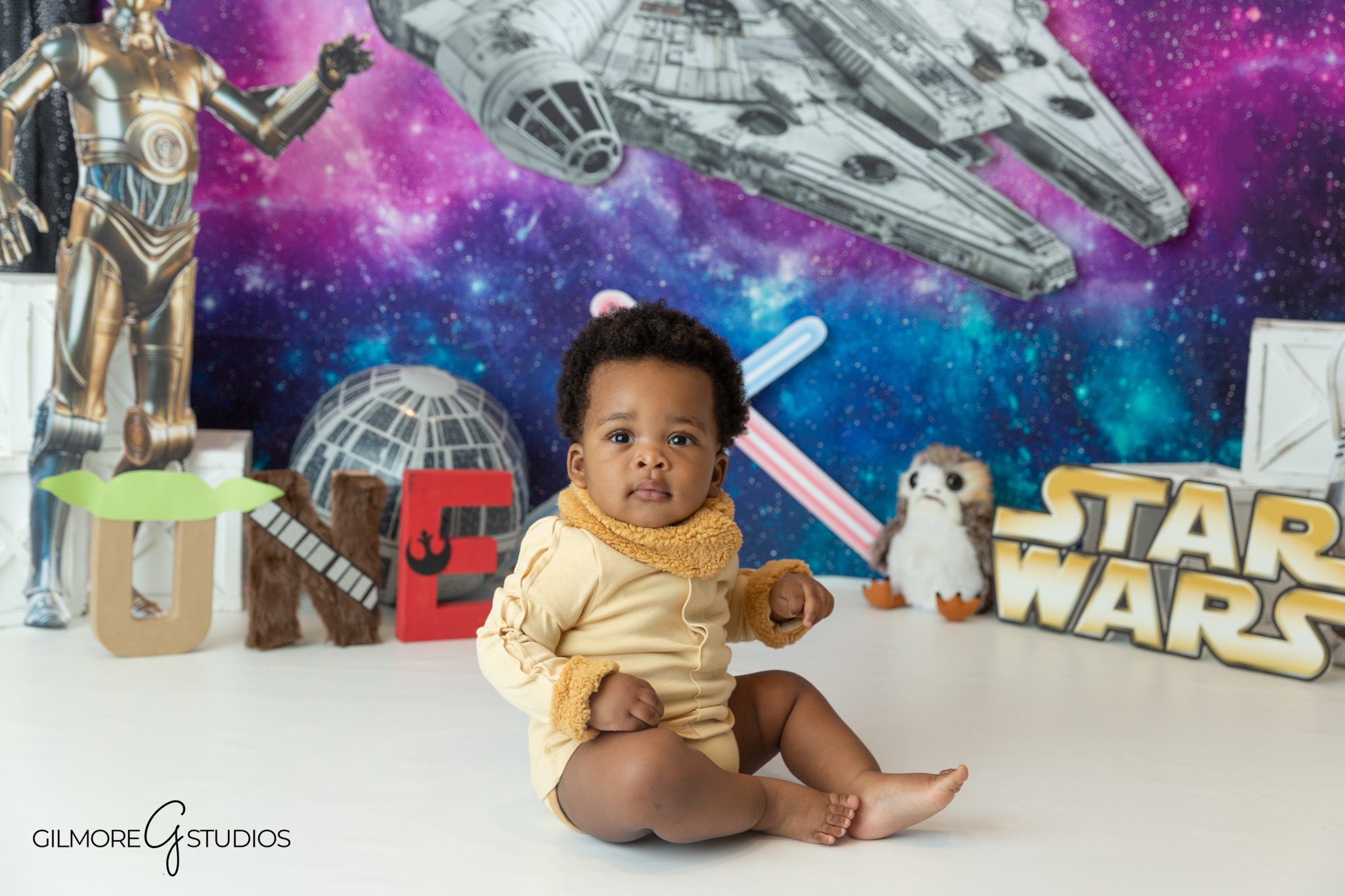 Newport Beach cake smash photographer Star Wars theme first birthday baby portrait
baby photography Newport Beach themed cake smash Star Wars birthday baby session