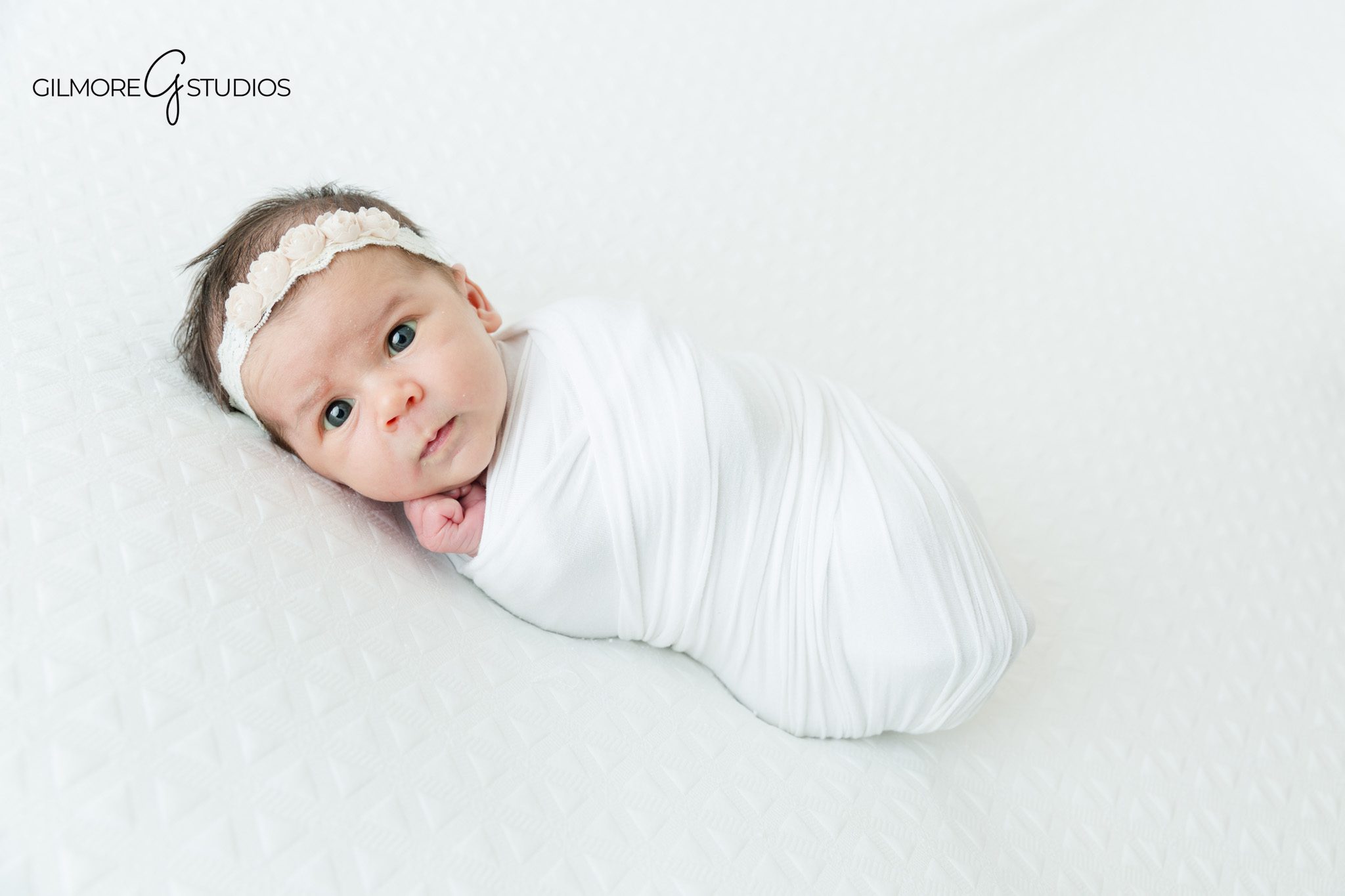when to book newborn photographer Phoenix, newborn and family photography Phoenix
