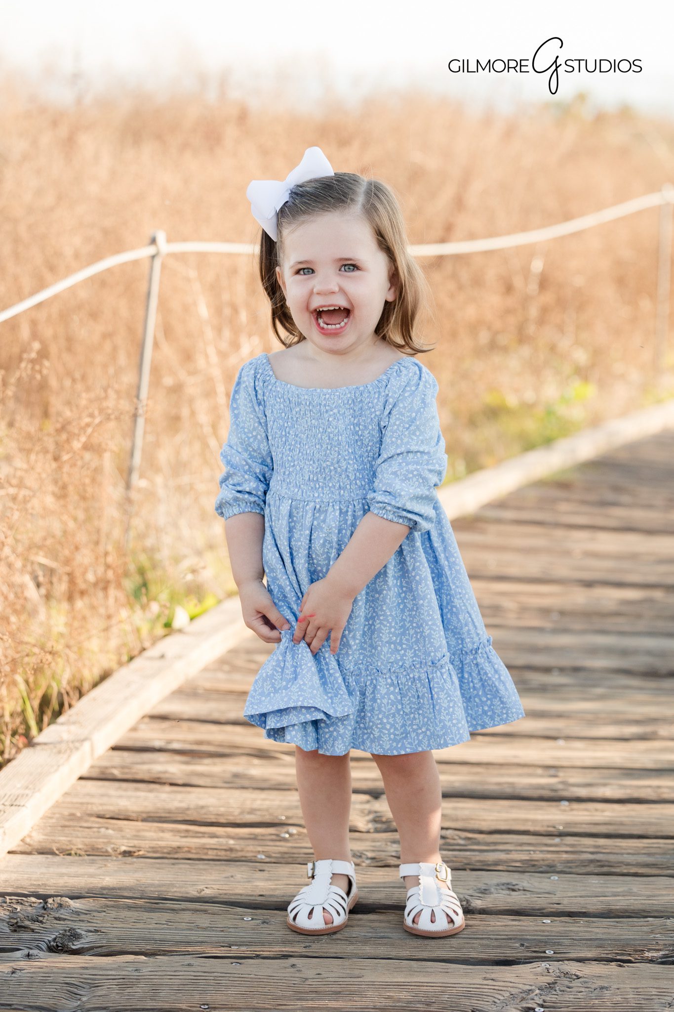 amily photography orange county kids portraits, beach family portrait smiling kids california