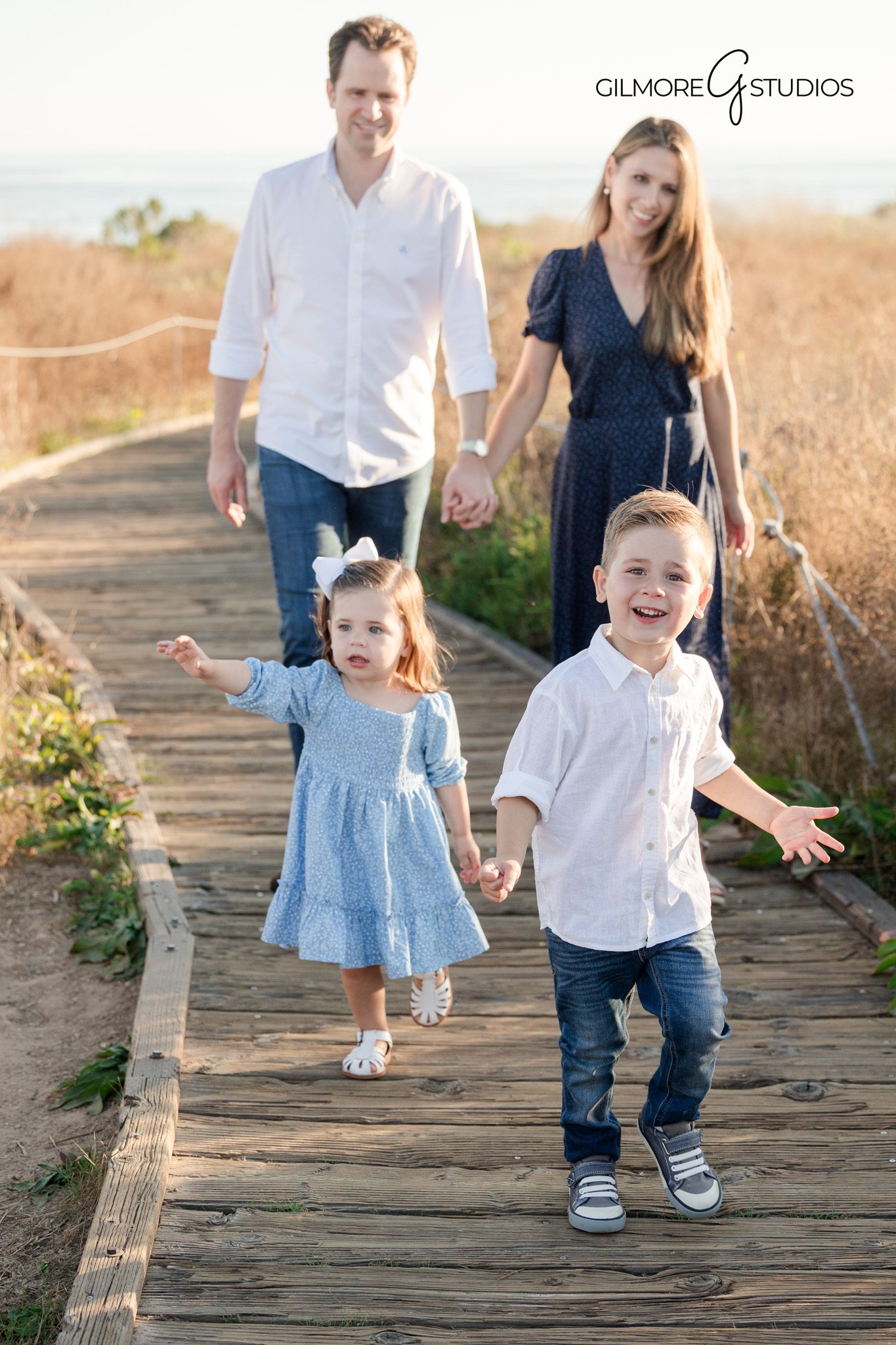 orange county family photographer crystal cove beach, family photography california coastal session