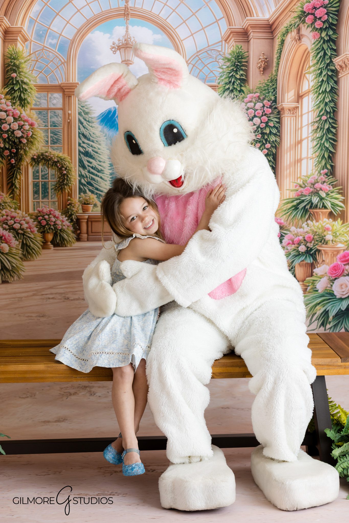 family photography Newport Beach CA Easter mini portrait session
Easter bunny photos Newport Beach family photographer portrait