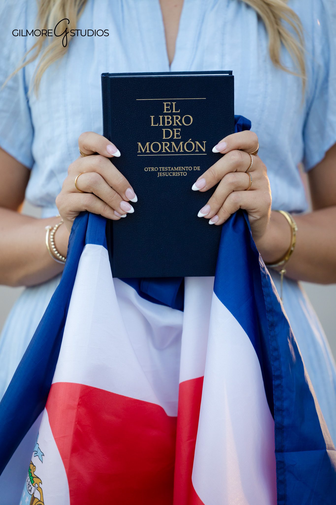 LDS missionary photographer East Valley Arizona temple steps portrait | East Valley missionary portrait session