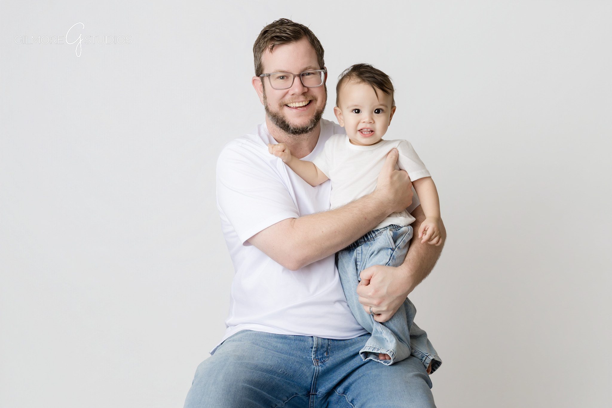 Cake smash photography Gilbert AZ forest themed setup
Baby milestone session Gilbert Arizona cake smash photos