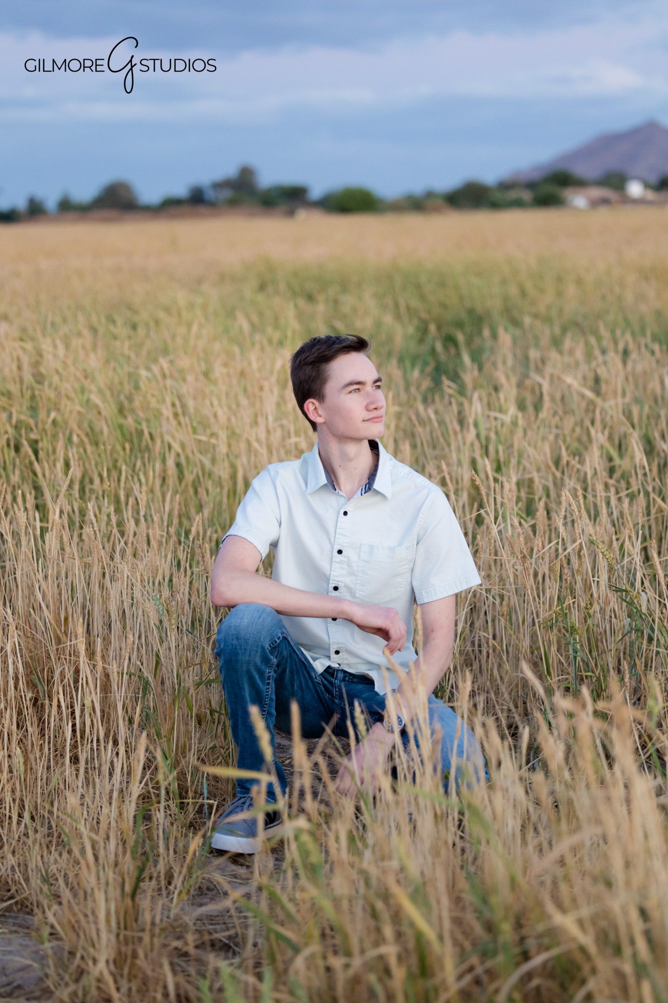 Senior boy photography Gilbert AZ
Desert wash senior portraits Arizona