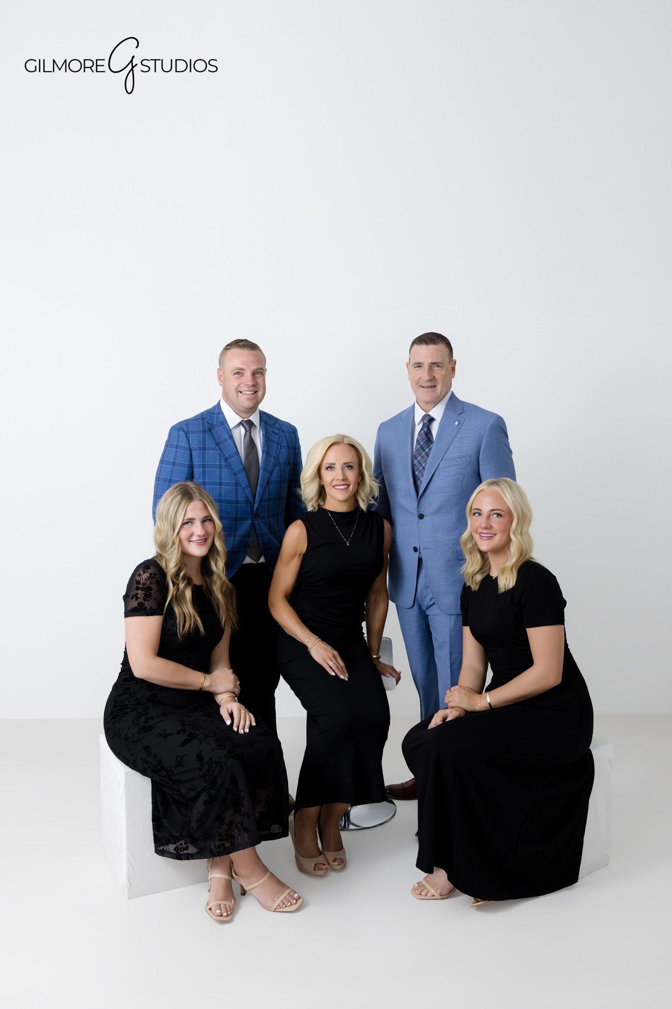 Modern family portrait photography Arizona studio
Arizona family portrait session before kids move away
