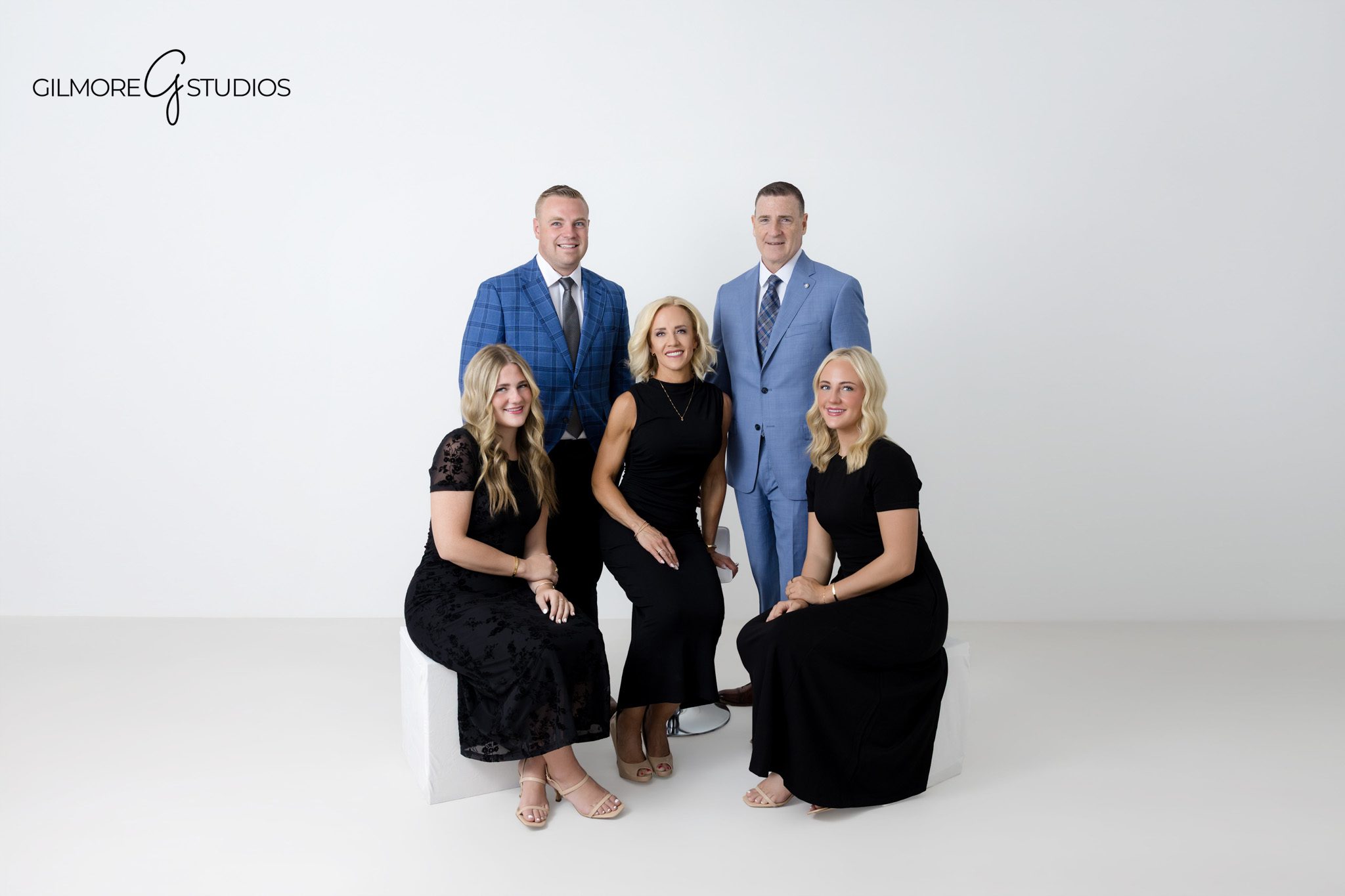 Queen Creek family photographer studio family portrait with older kids
Arizona family photography session with adult children in studio