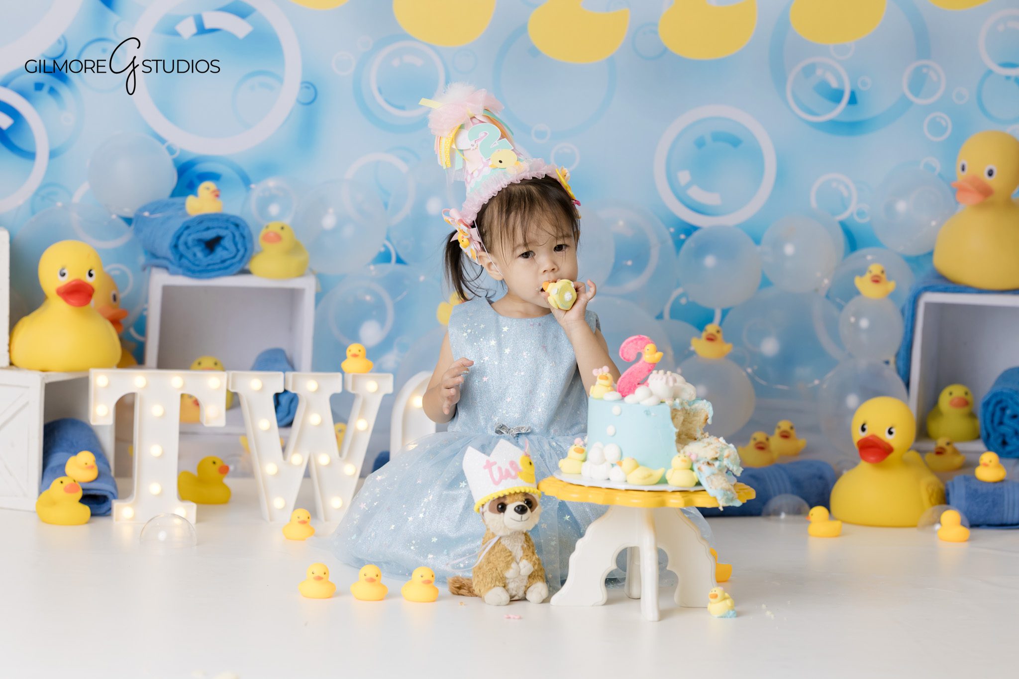 Two year old studio portraits Newport Beach
Toddler cake smash session at Gilmore Studios