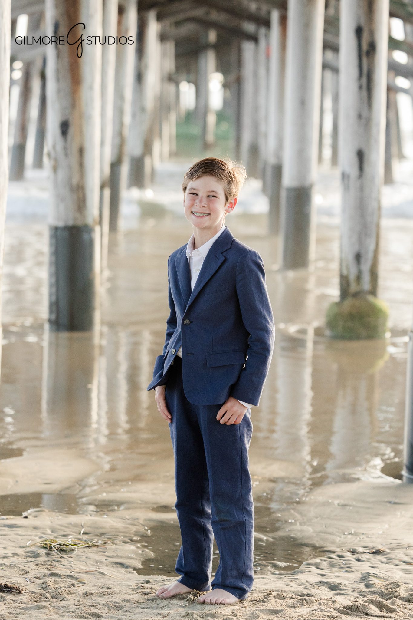Newport Beach family pictures at sunset
Family walking on beach at Newport Pier