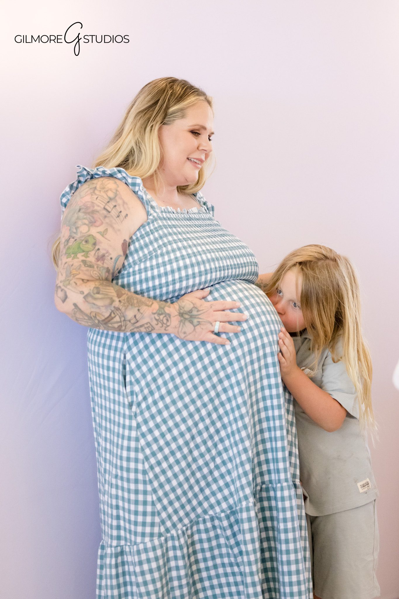 Newport Beach event photographer capturing baby shower guests and decor
BabyQ theme baby shower with sunflowers, lemonade, and family portraits