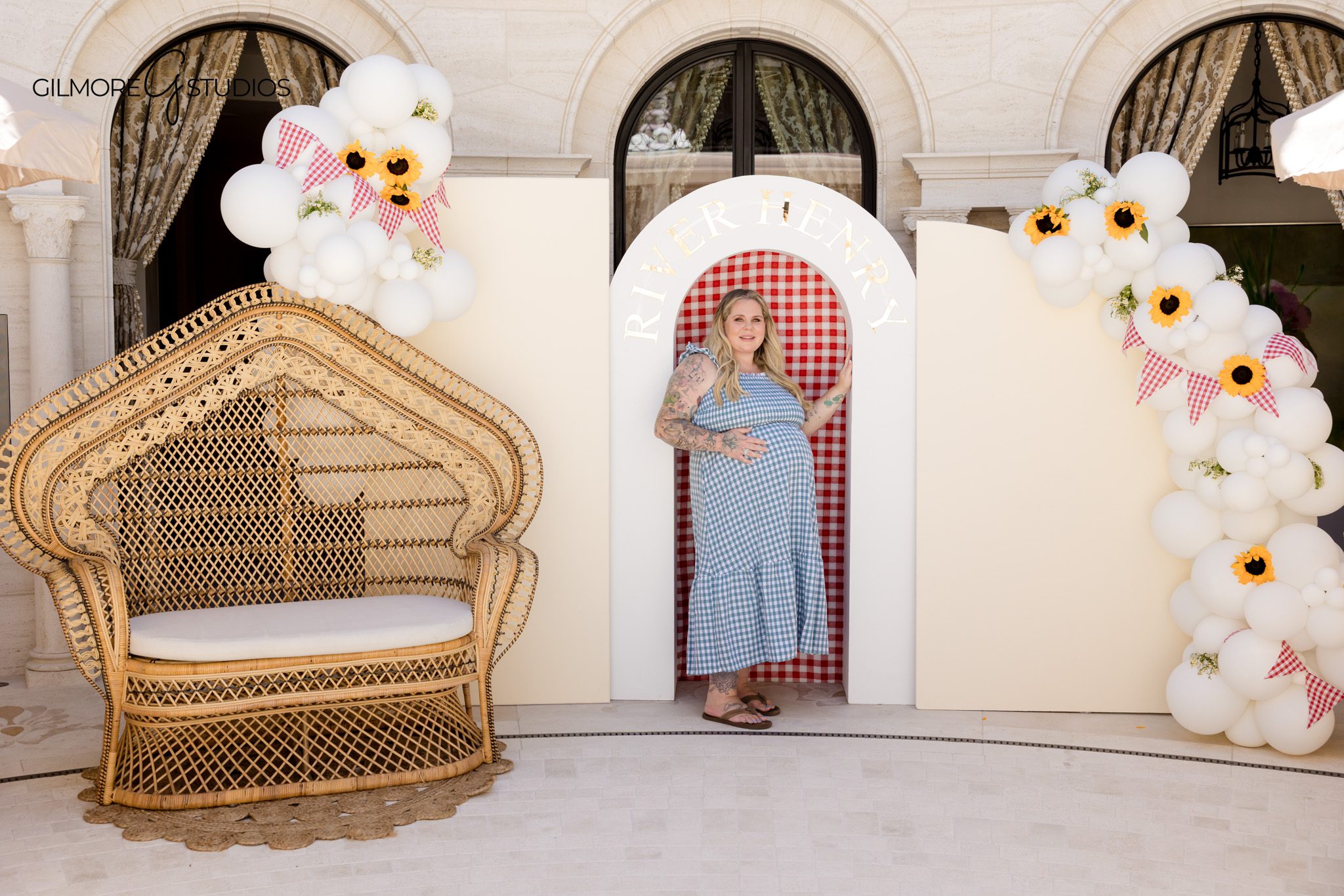Newport Beach baby shower photographer capturing a BabyQ theme at a private estate
BabyQ baby shower setup at a Newport Beach private estate with sunflowers and gingham details