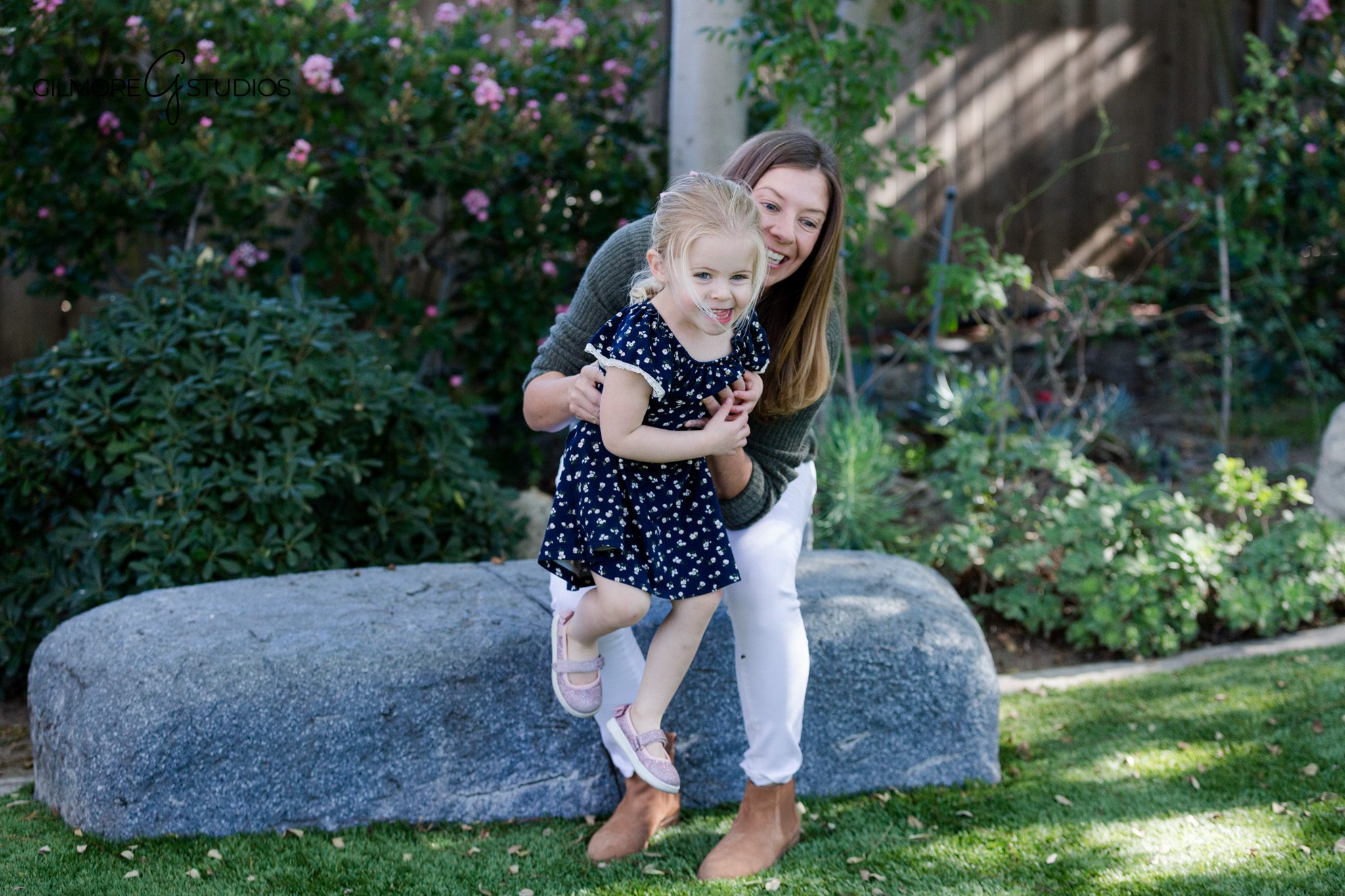 Orange County backyard family photography with pets and children
Newport Beach at-home family session with garden portraits