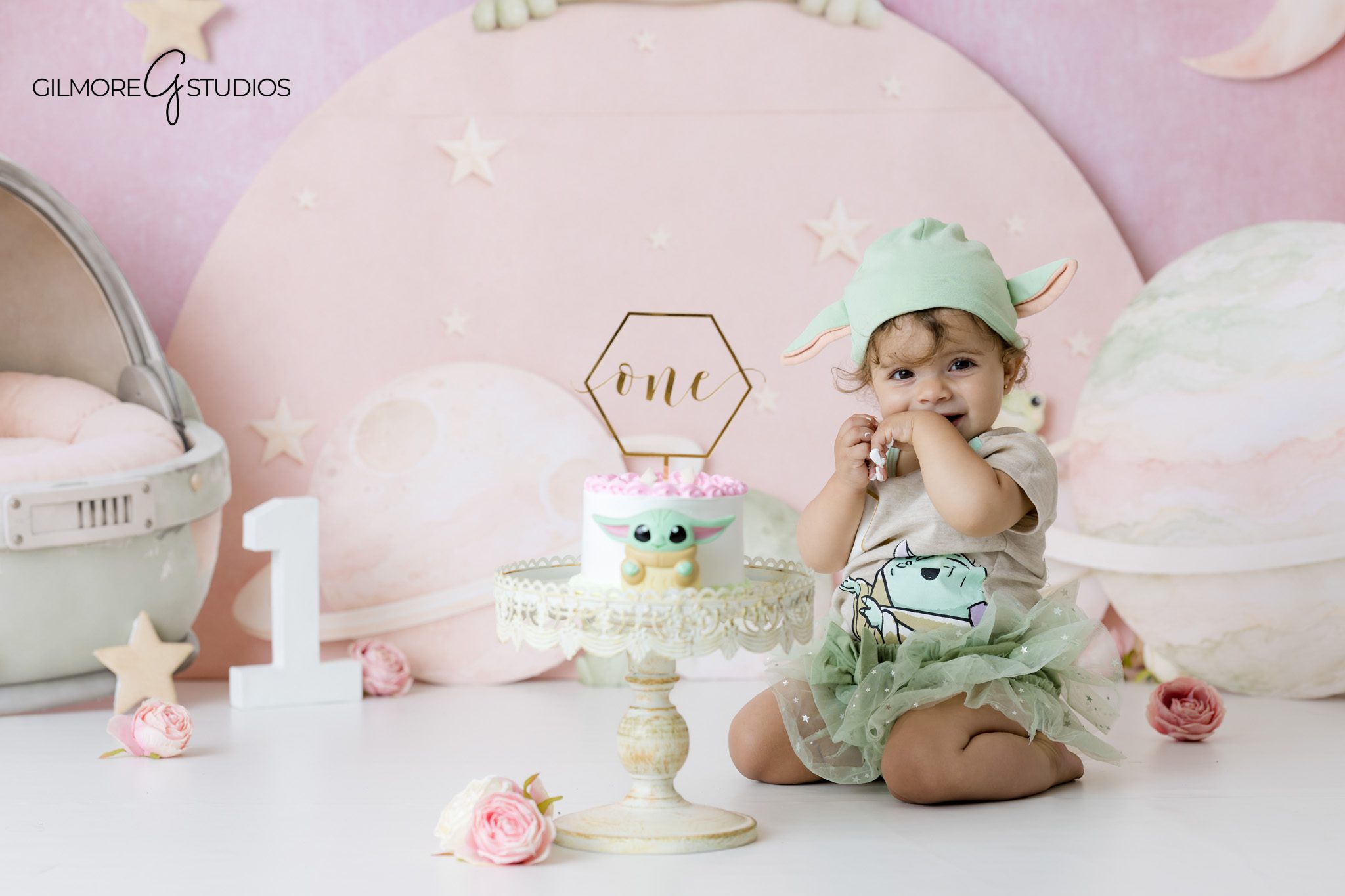 Baby Yoda themed cake smash photos for a one year old in Newport Beach
Newport Beach cake smash photographer capturing a Star Wars inspired birthday session
