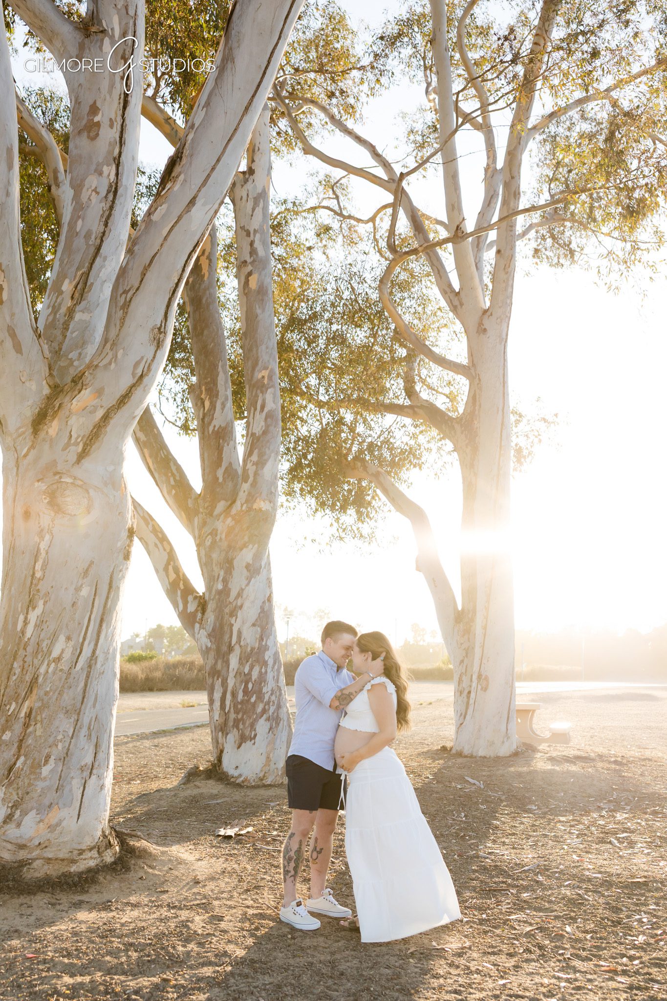Maternity portraits with engagement ring after surprise proposal in Newport Beach
Newport Beach maternity photographer capturing emotional proposal reaction