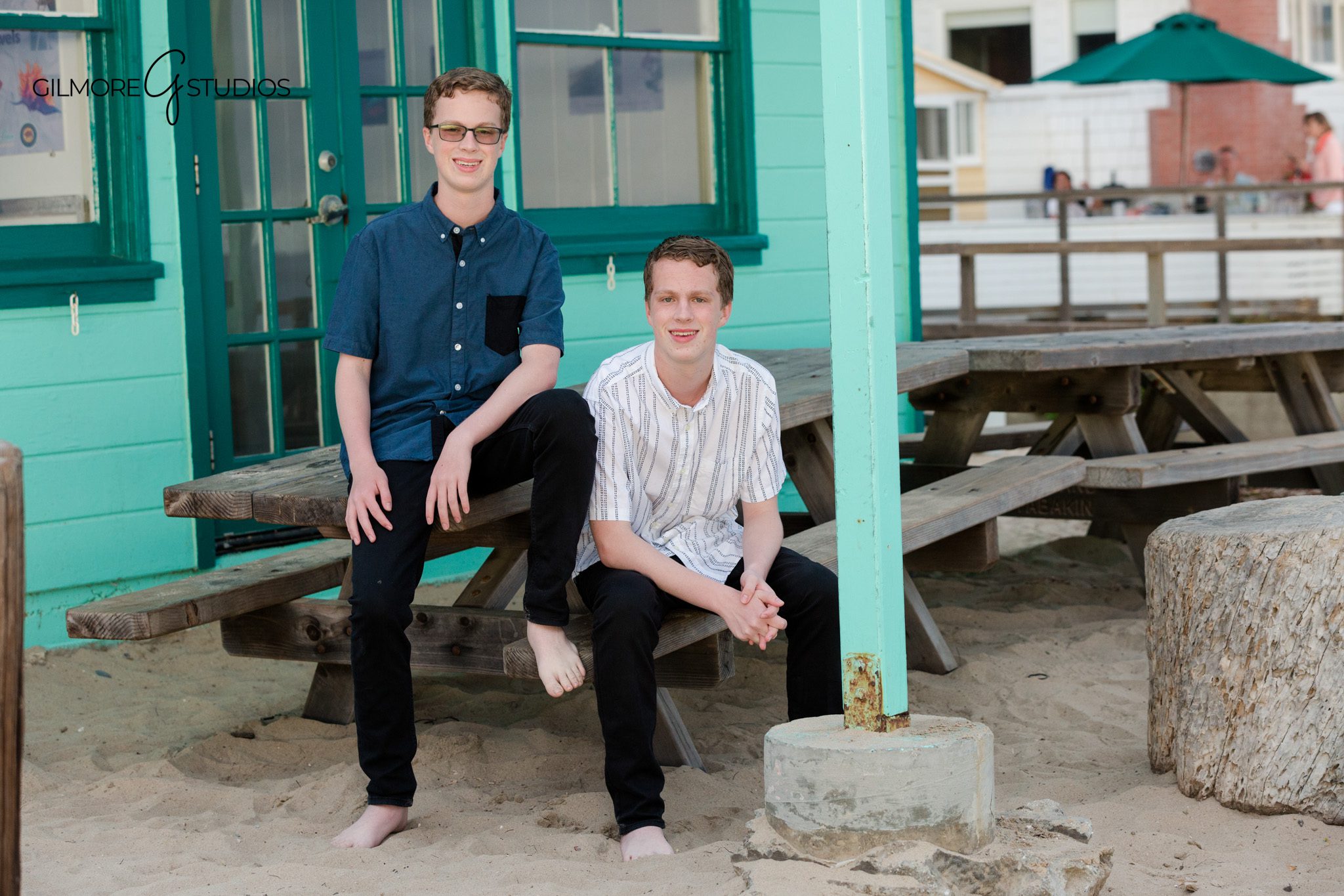 Senior twin session with relaxed natural posing at Crystal Cove
Coastal senior portrait of twin brothers in Newport Beach