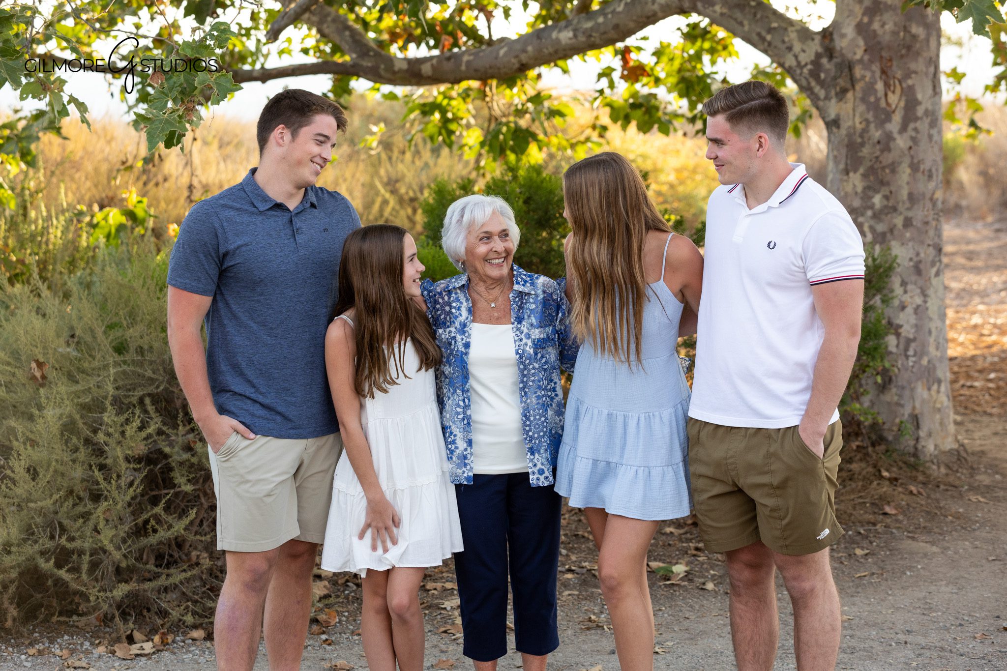Natural sibling portrait at Newport Back Bay by Gilmore Studios
Newport Beach family photographer capturing teen and tween sibling portraits